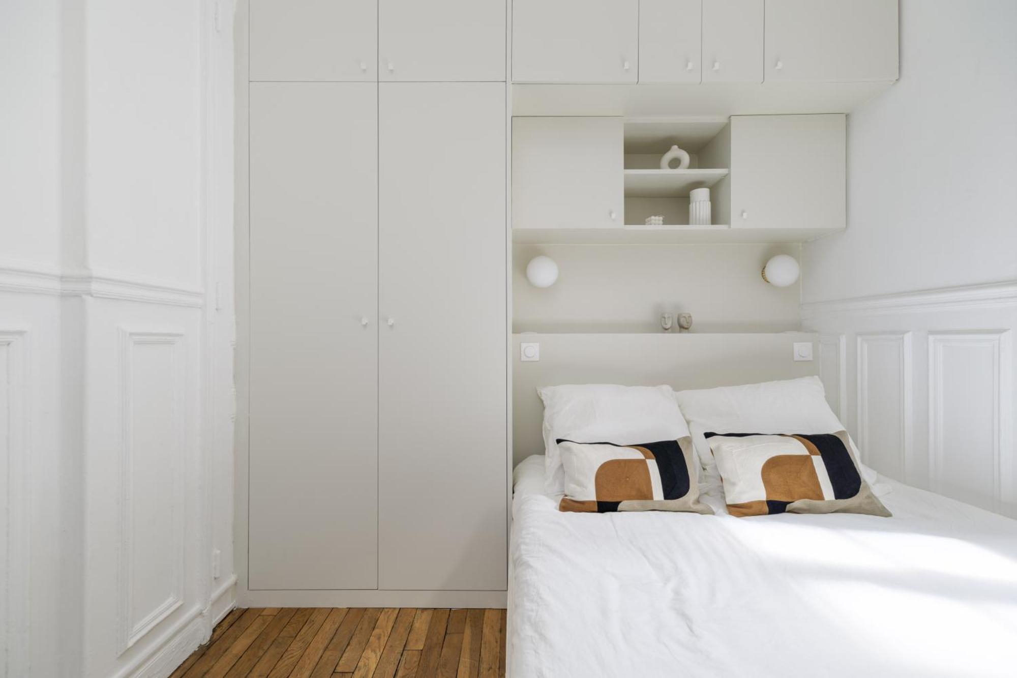 New Snug Flat In The Heart Of Le Marais Paris