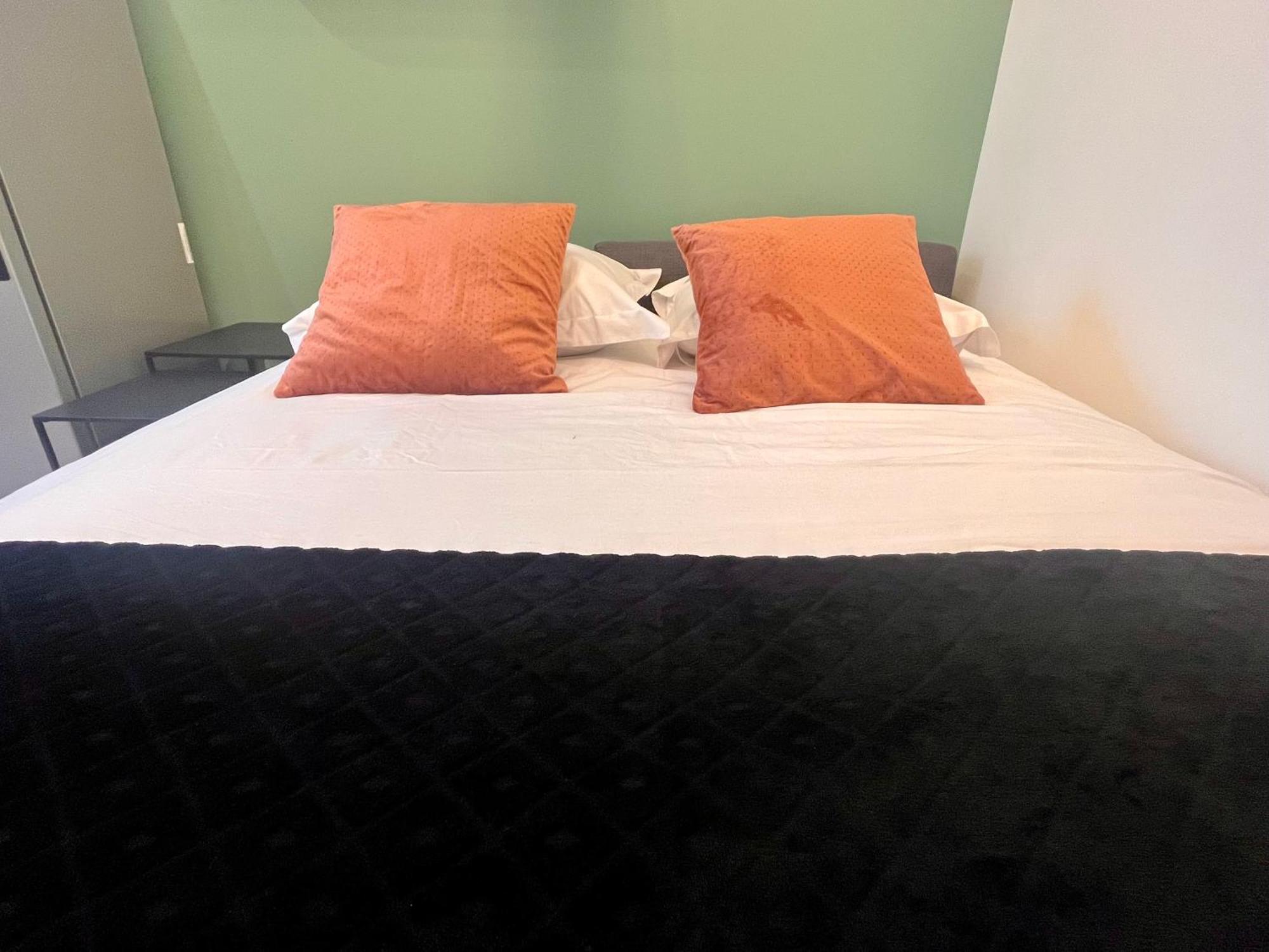 Apartment Fully Equipped - 4 Mins From The Metro