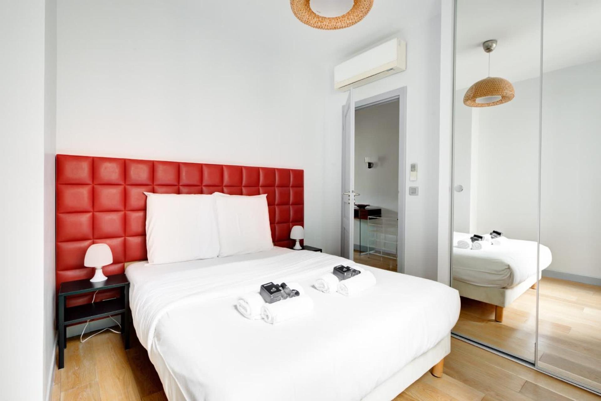 Appartement Moderne Avec Cuisine Equipee Et Balcon *