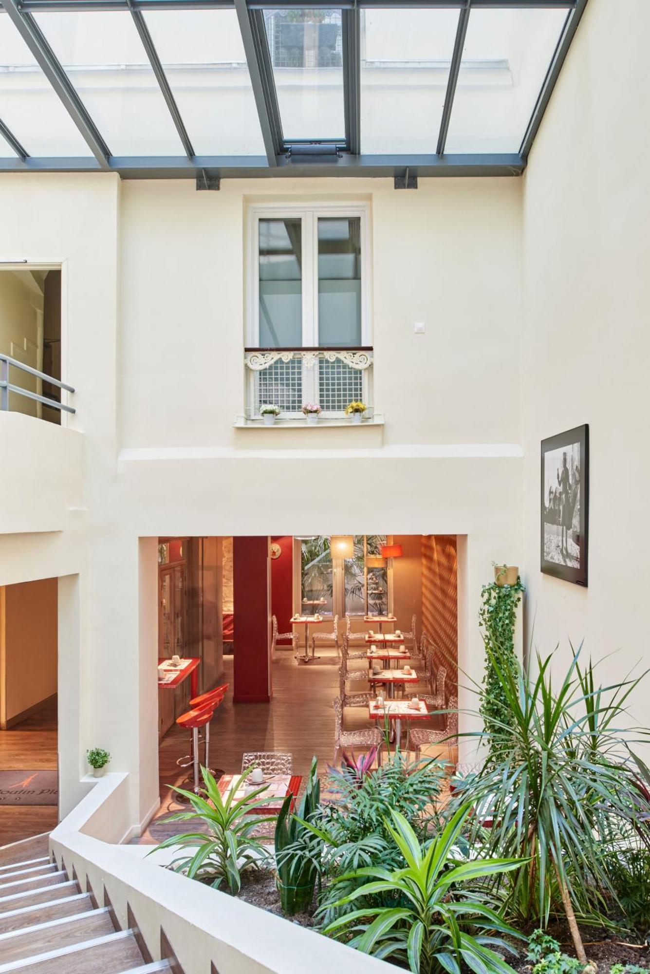 Moulin Plaza 3* Paris