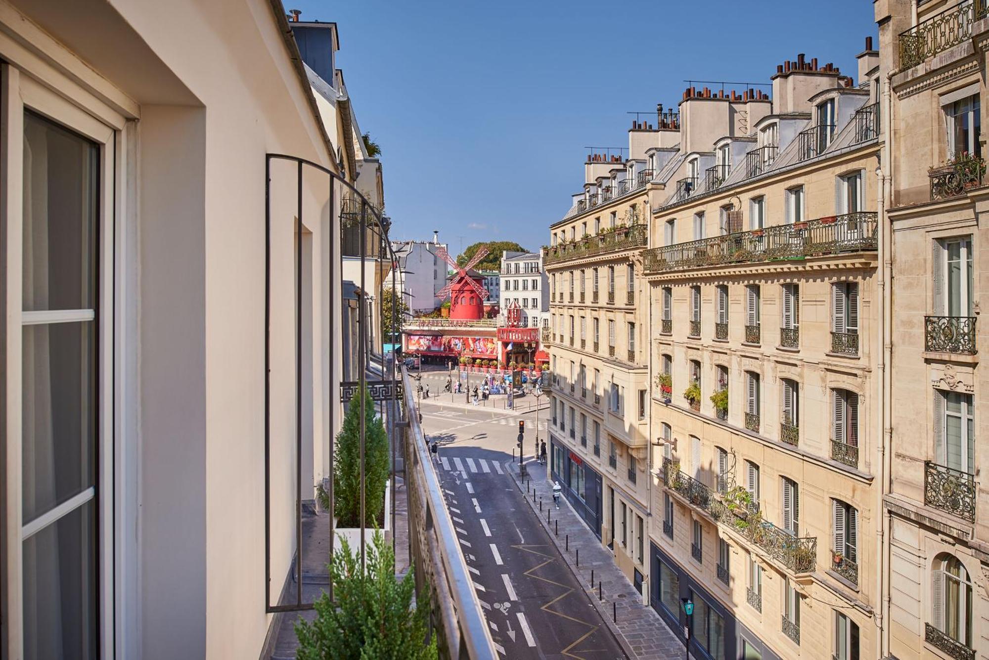 Moulin Plaza Hotel Paris