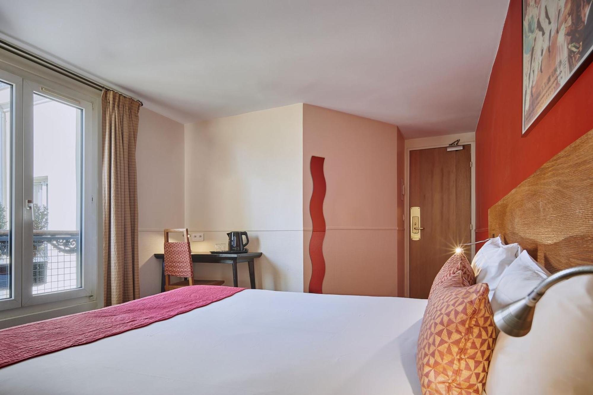 Moulin Plaza 3* Paris