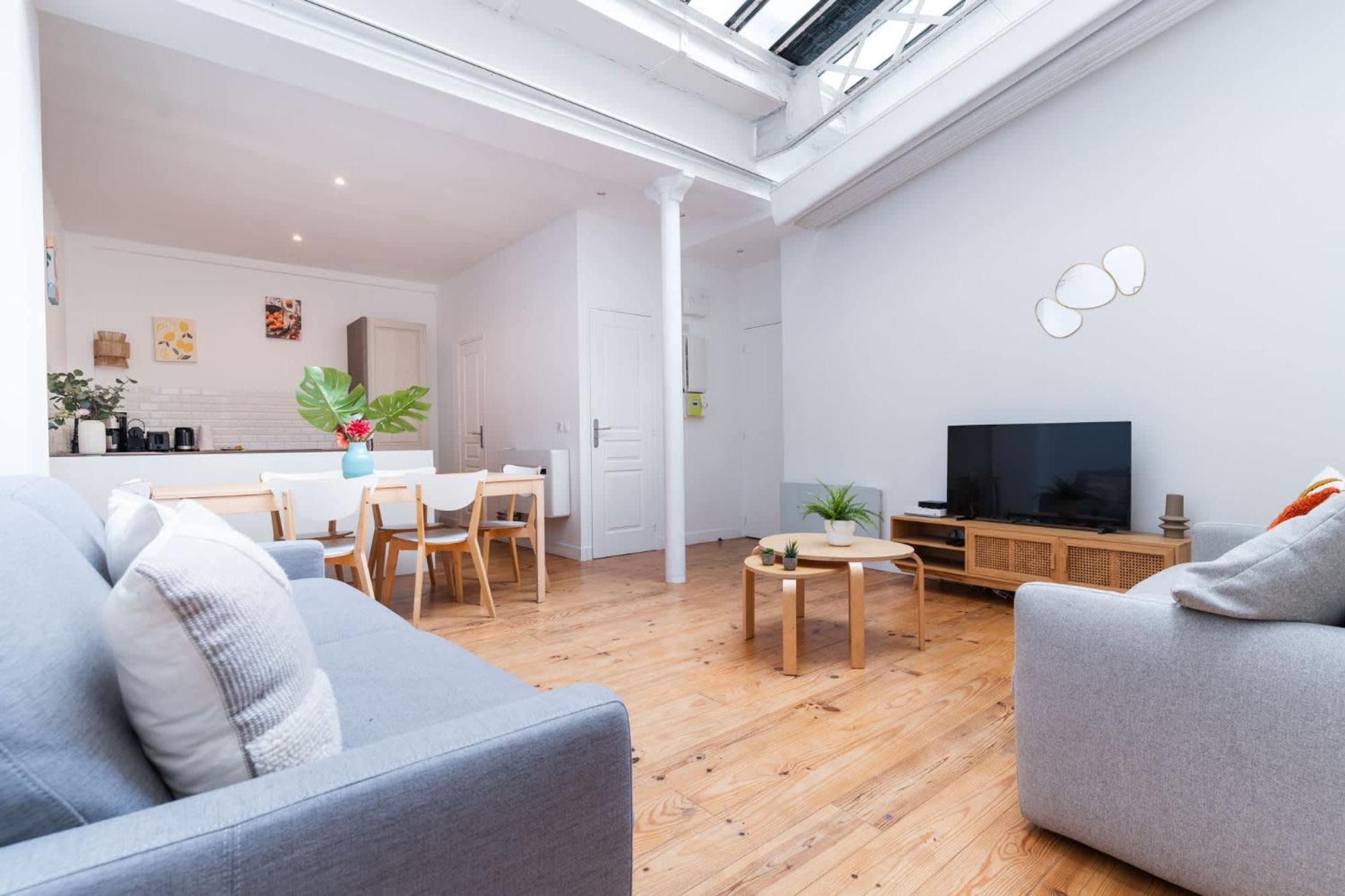 Loft House 2 Bedroom Bastille Ac By Lcc Agency Appartement Paris