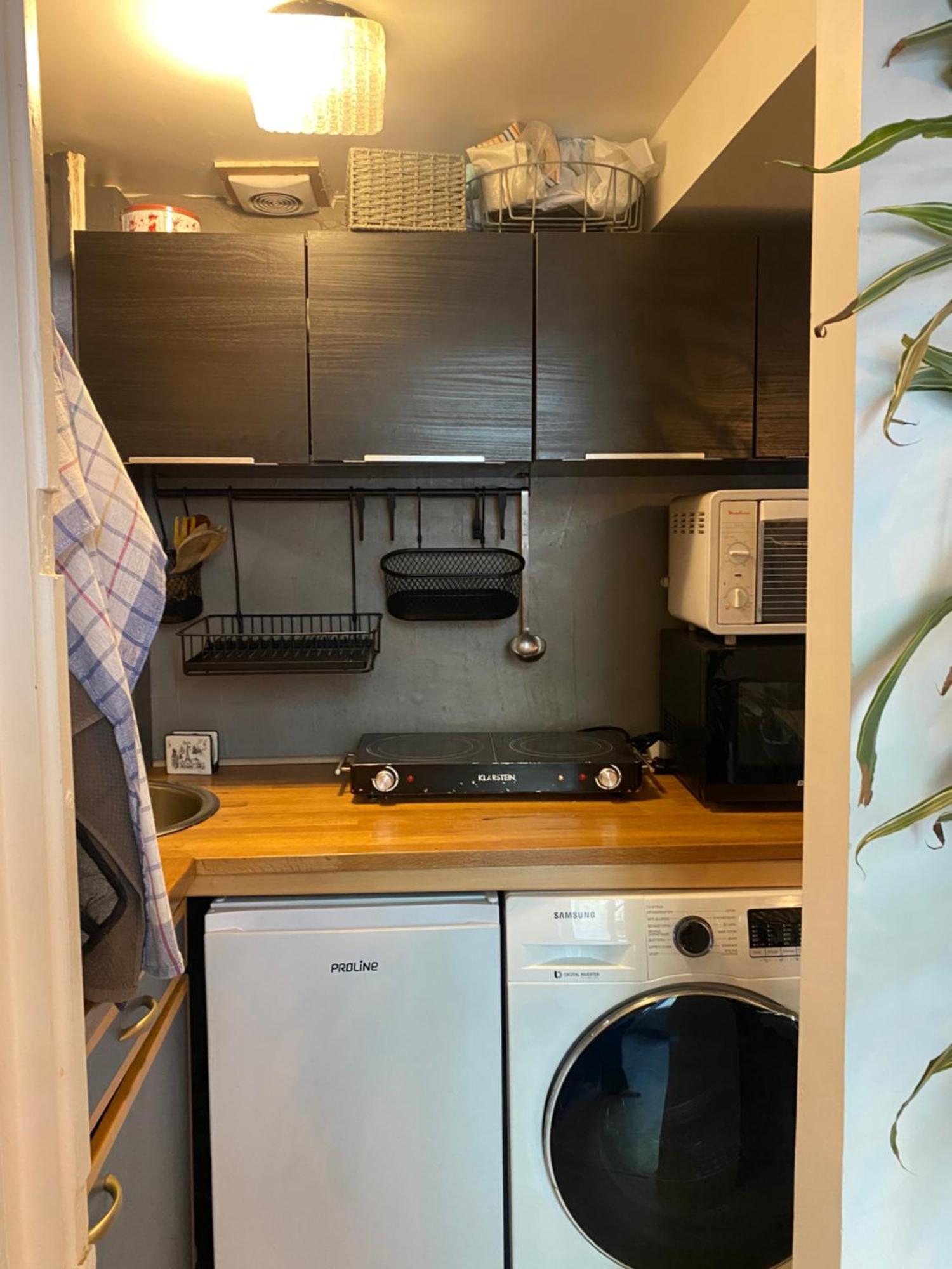 Cosy Proche Tour Eiffel Appartement *