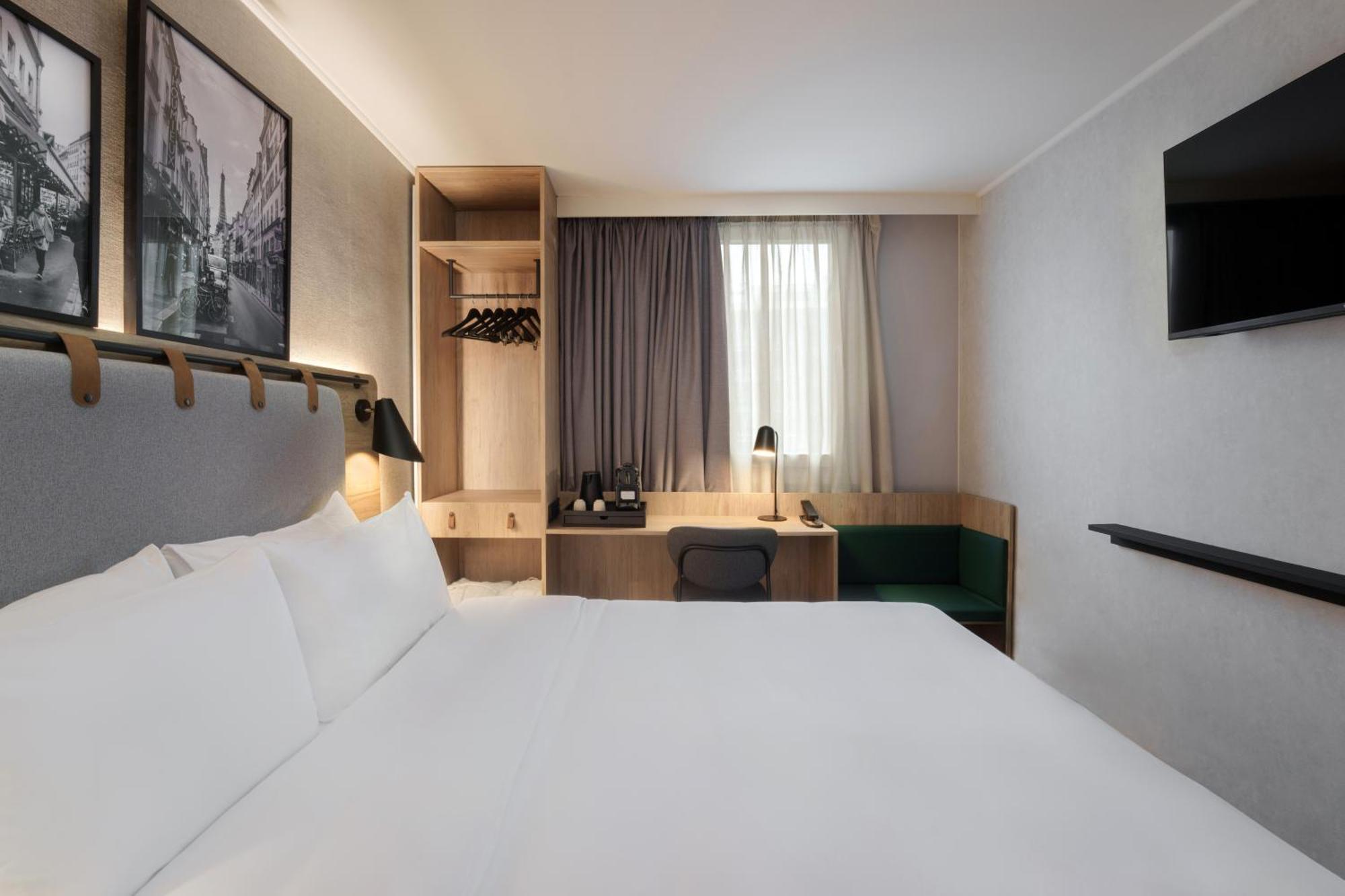 Campanile 15 - Tour Eiffel Hotel Paris