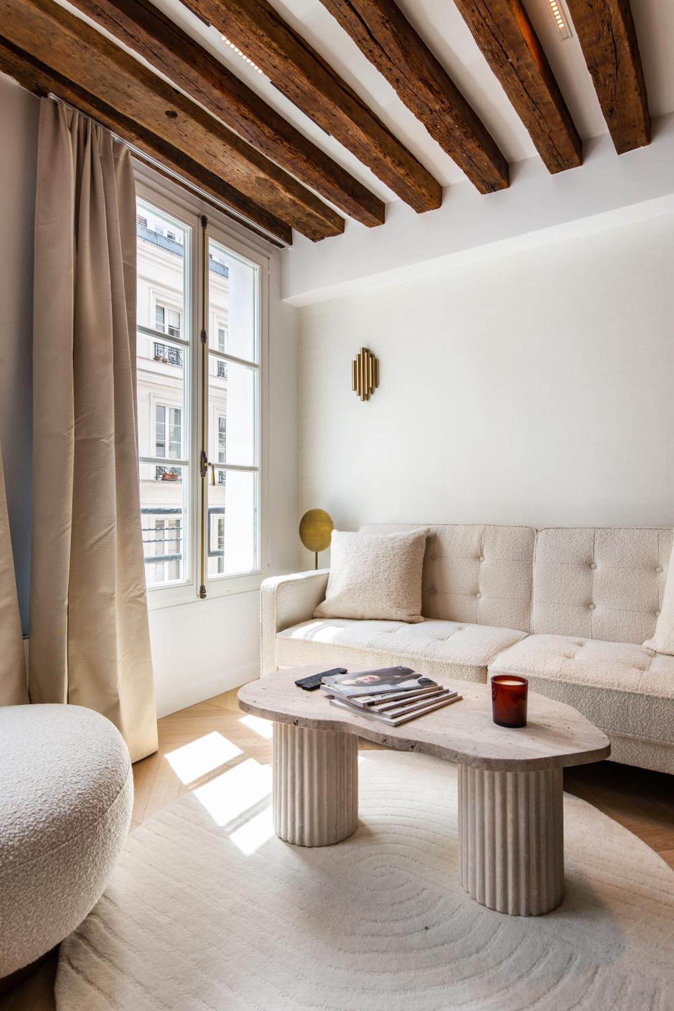Magnifique Ac -1br 4p- Palais-royal *
