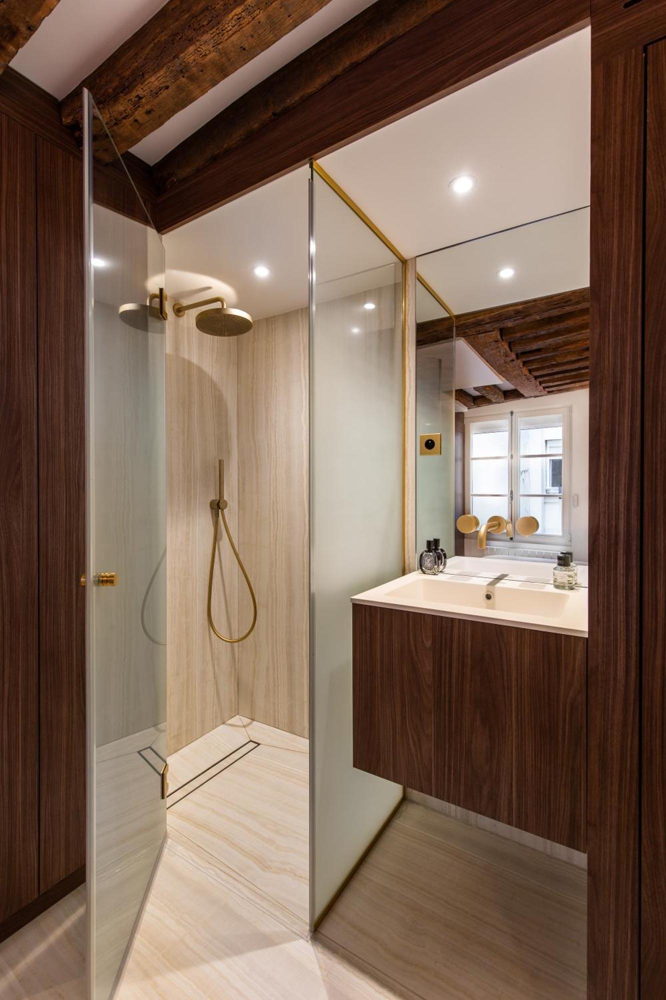 Magnifique Ac -1br 4p- Palais-royal