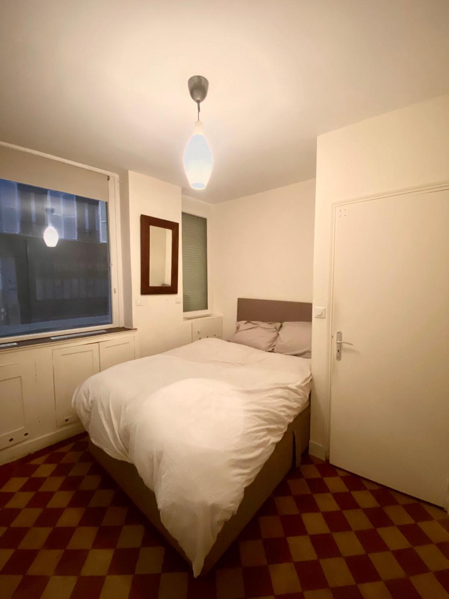 Canal St Martin Apartment Paris