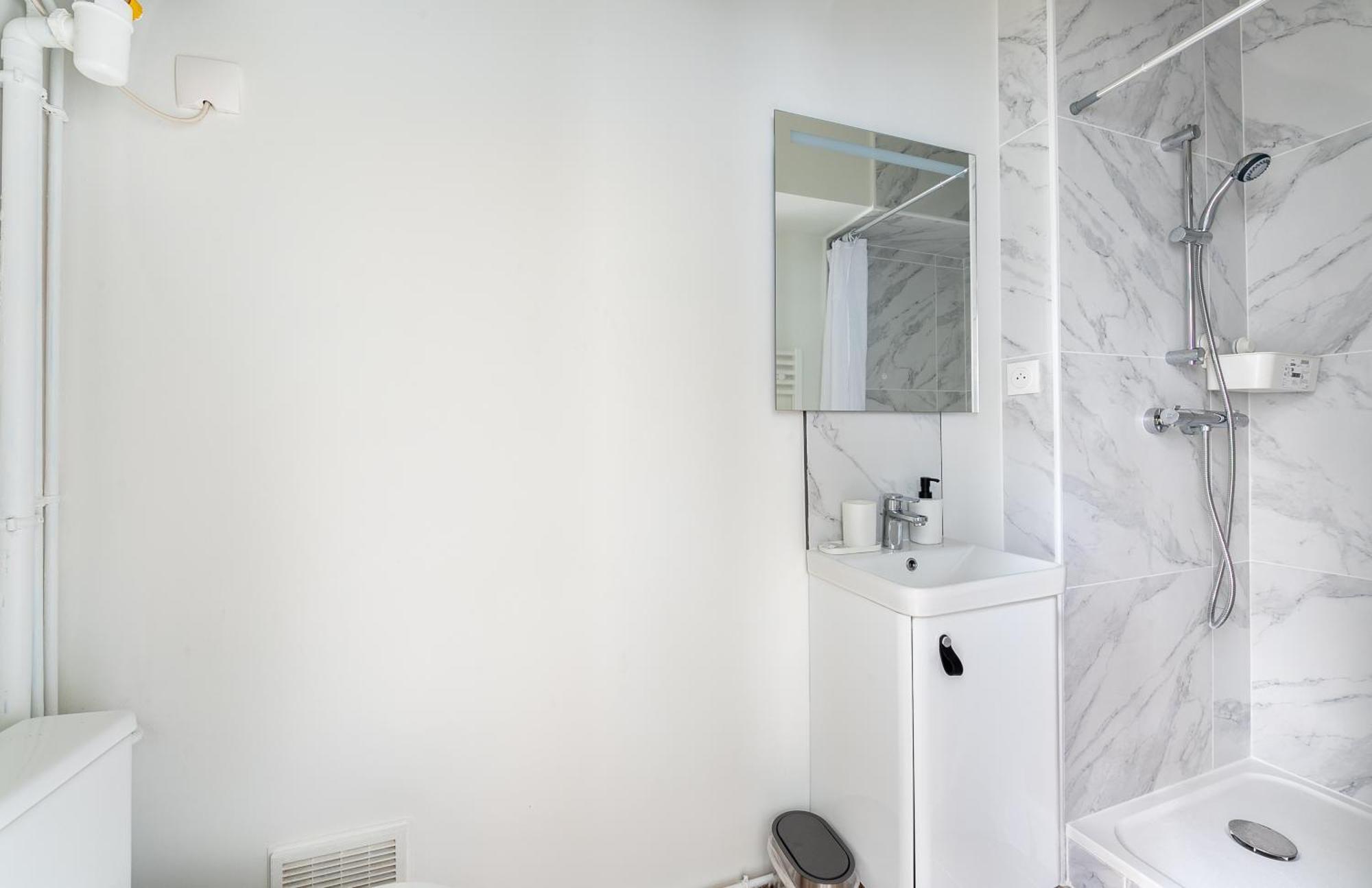 Close To Montmartre L Fully Equipped Appartement Paris