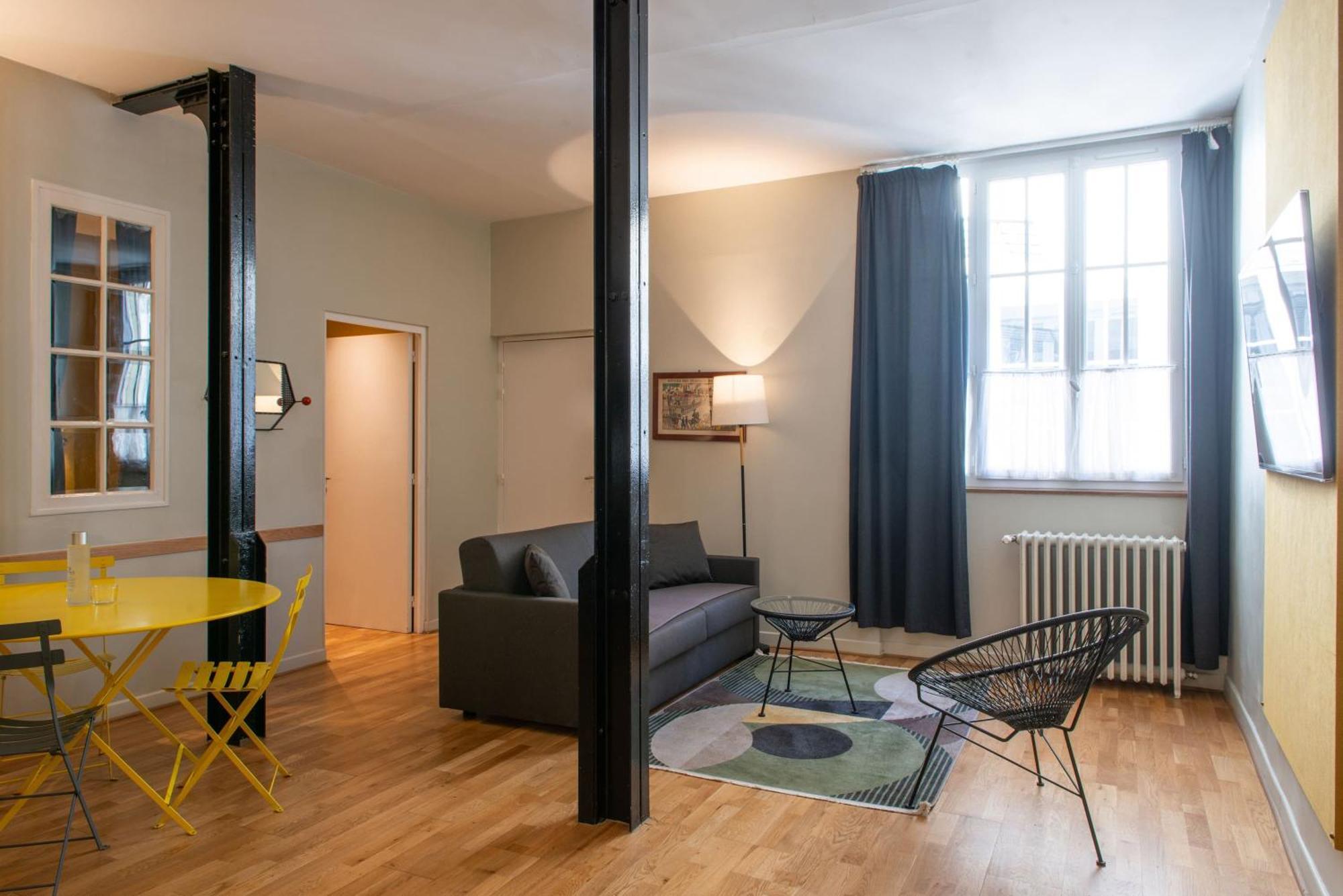 Suites&hôtel Helzear Montparnasse Hotel 4*