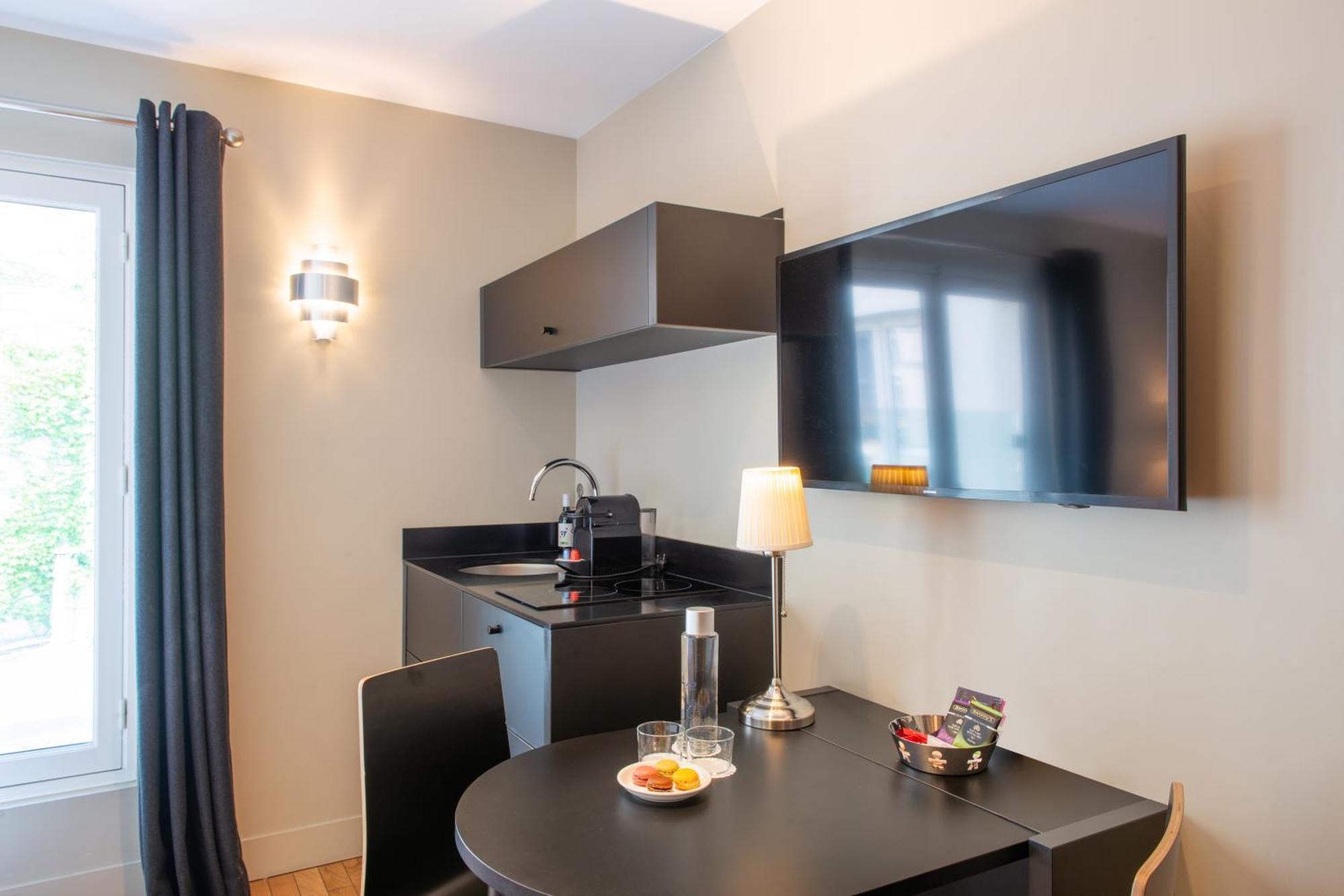 Hotel Suites&hôtel Helzear Etoile