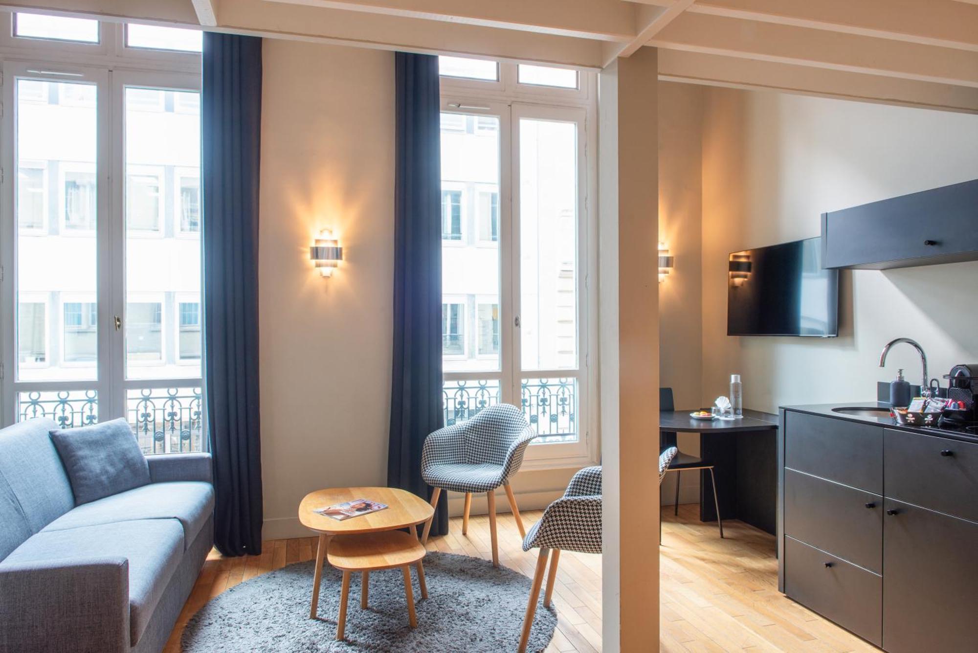 Hotel Suites&hôtel Helzear Etoile