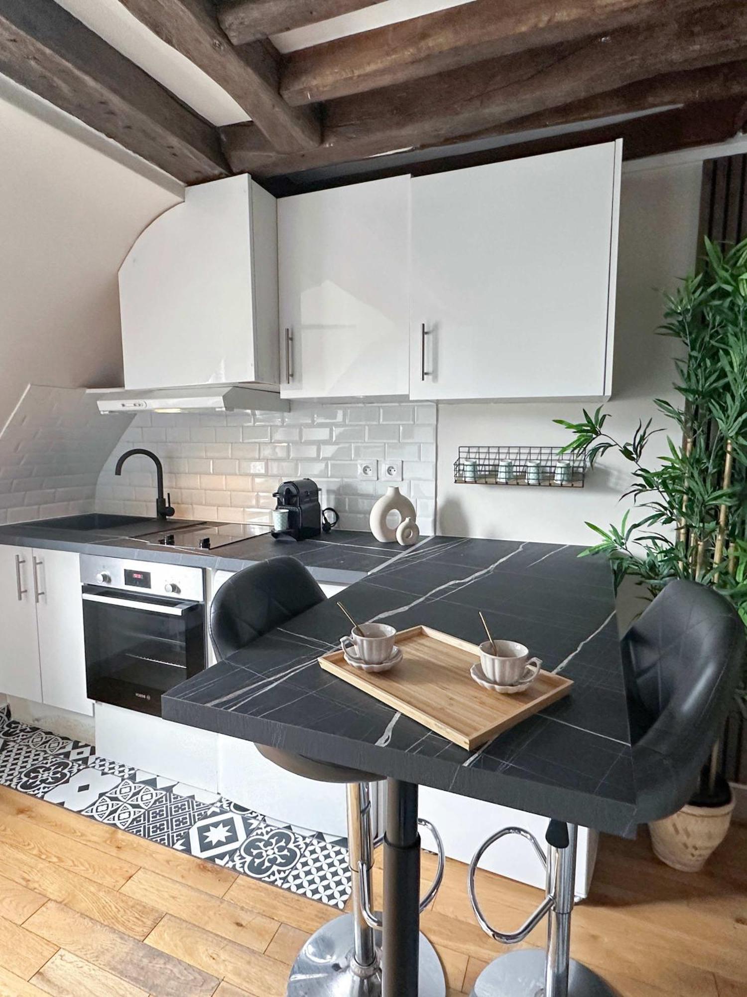 Beautiful Near Grands Boulevards Appartement