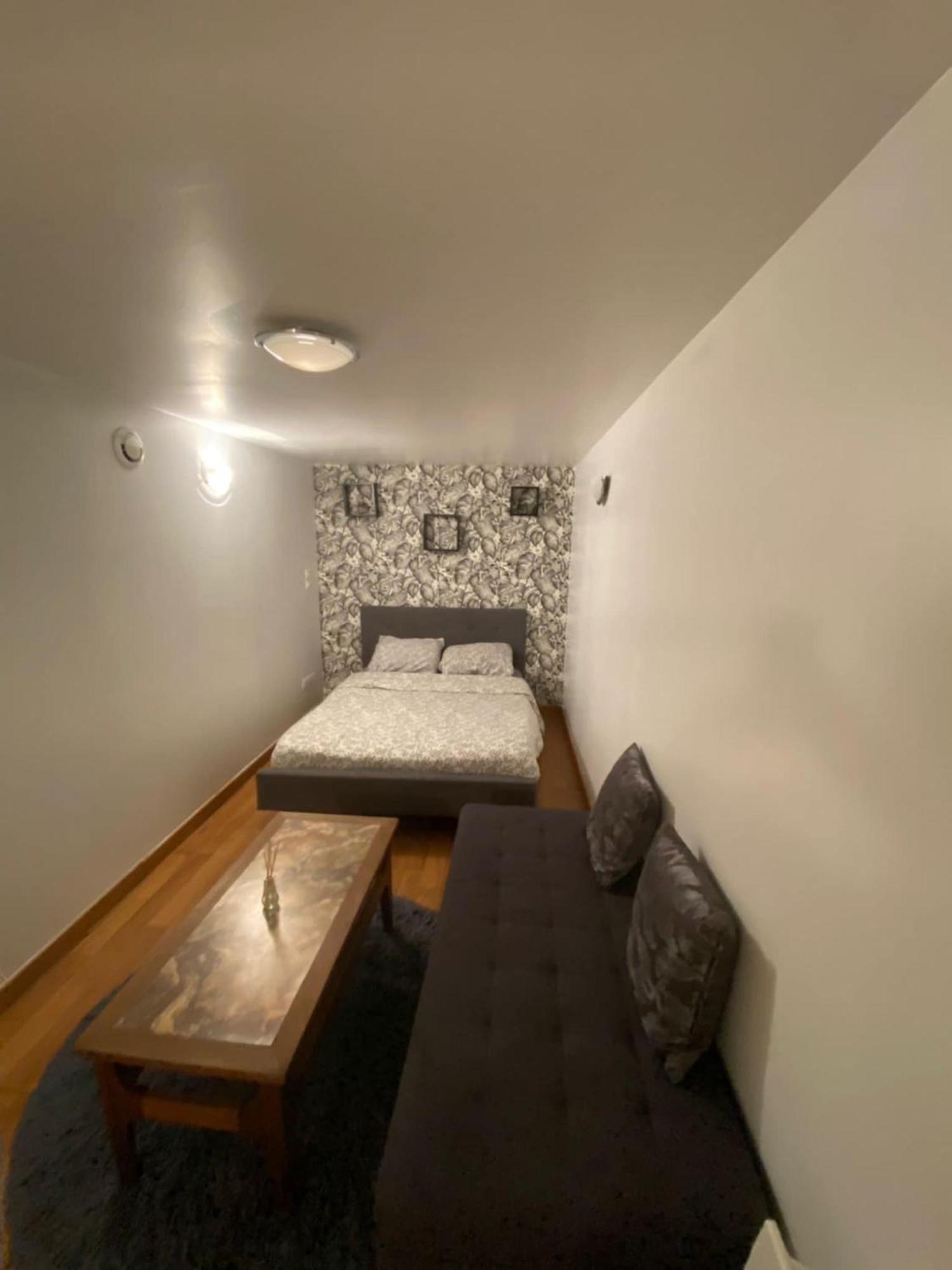 Cosy T3 In Montmartre Apartment