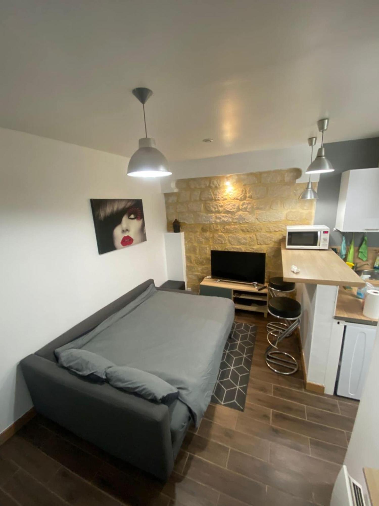 Apartment Cosy T3 In Montmartre Paris
