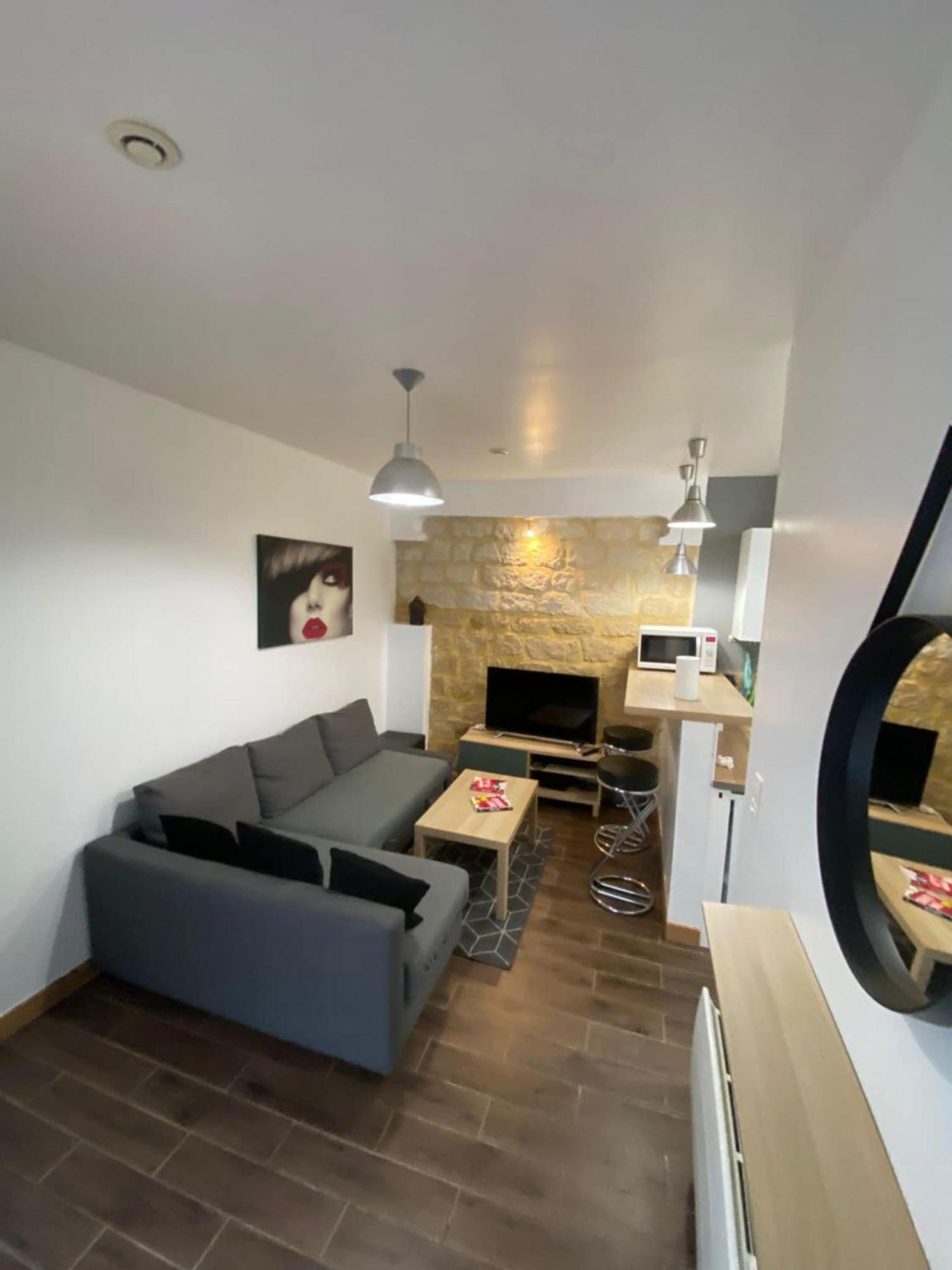 Apartment Cosy T3 In Montmartre *