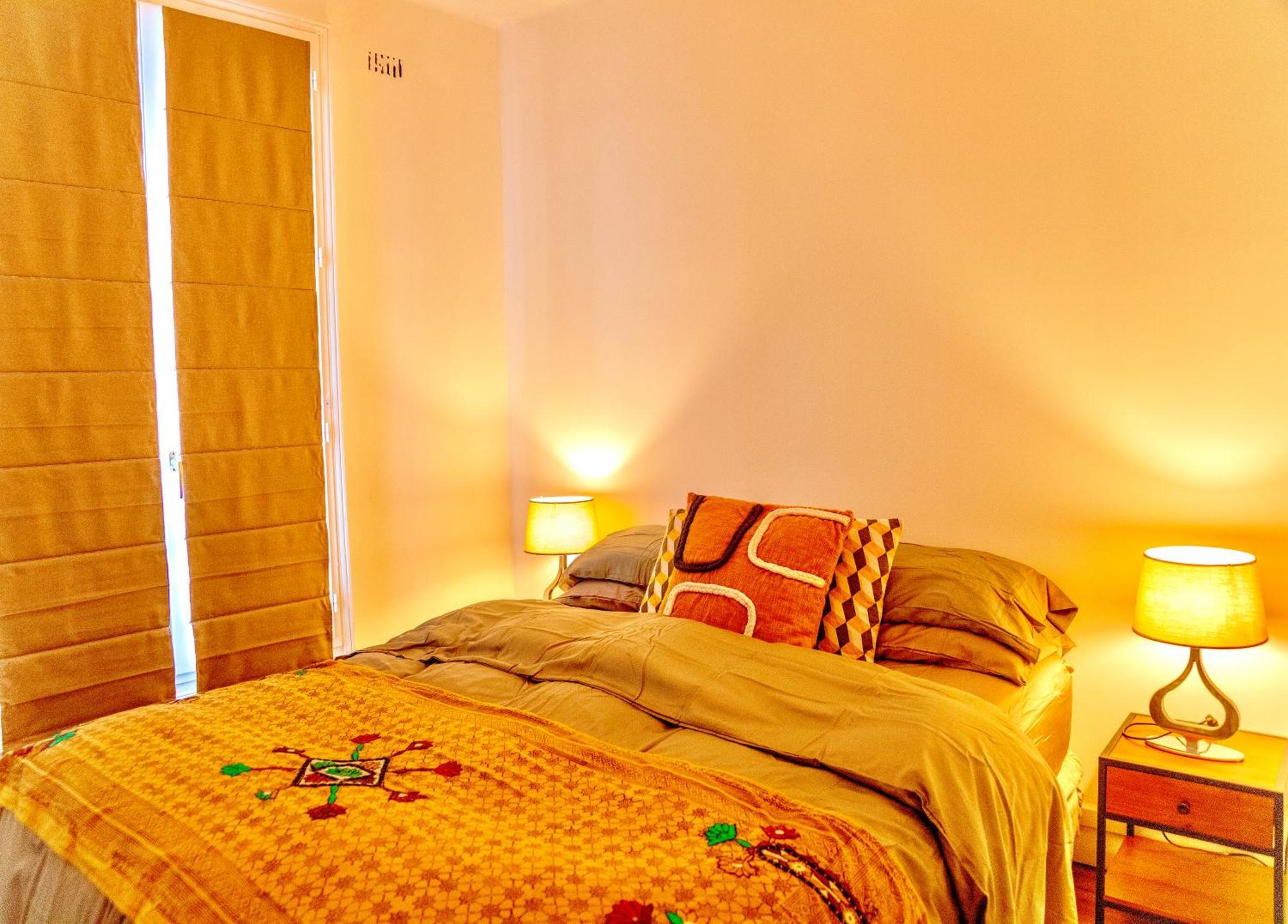 Apartment Houjra *