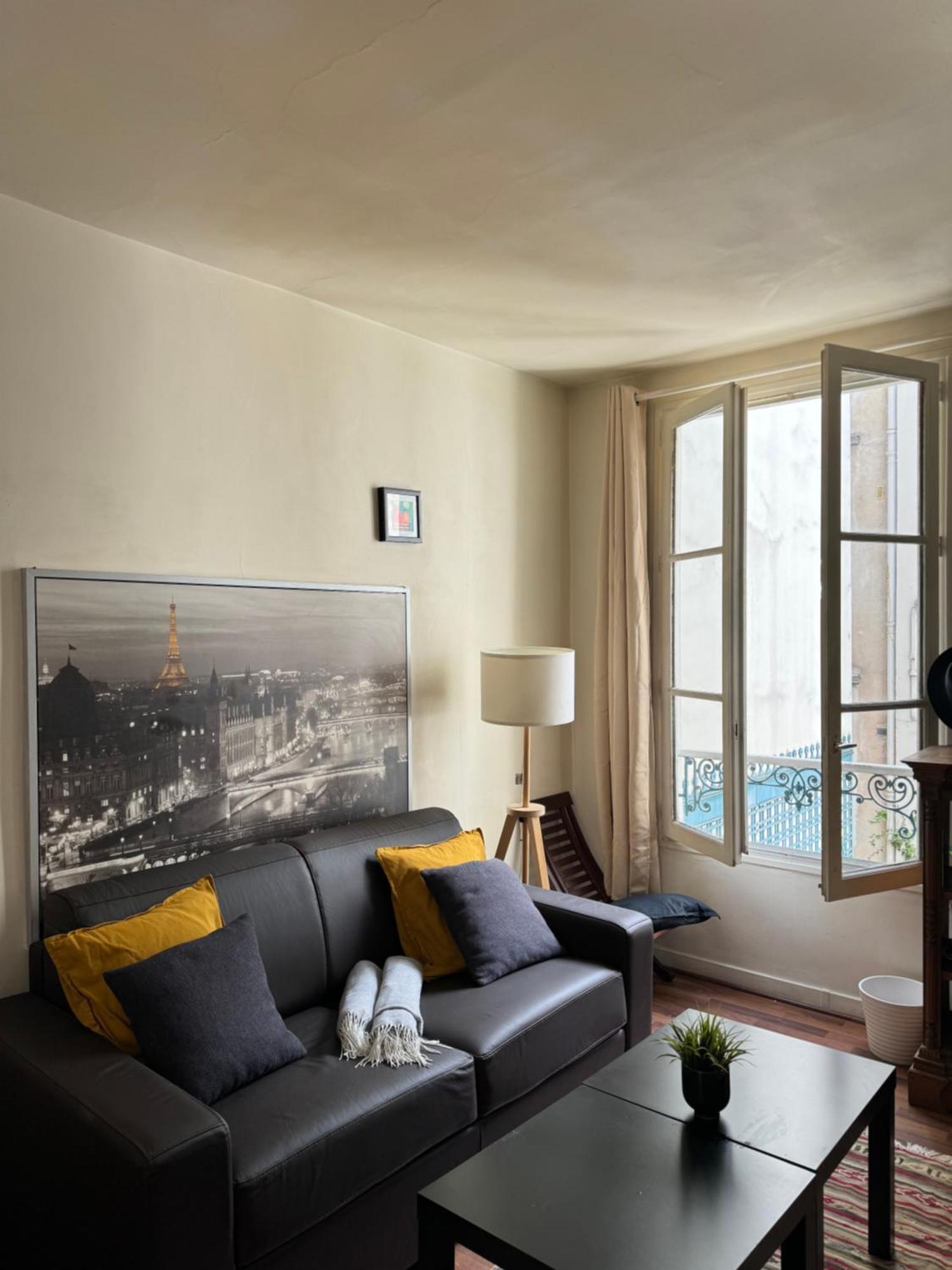 Cozy 1br In The Heart Of