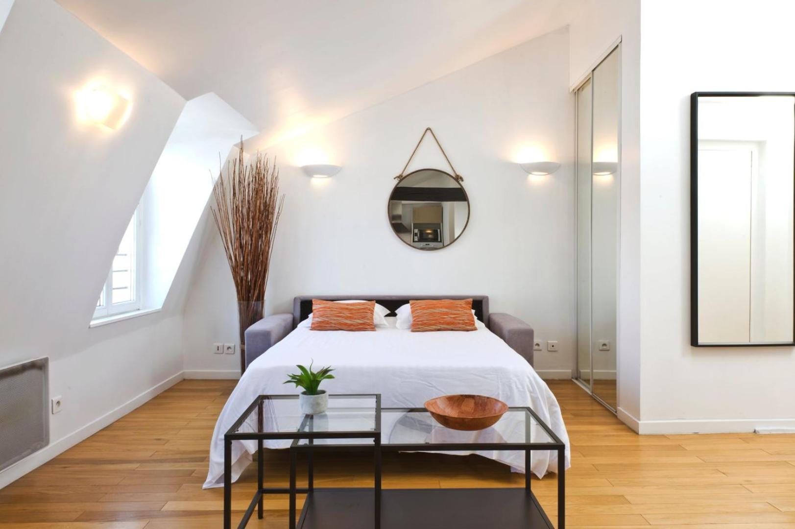 Bluestay 239 - Superbe A Pigalle Apartment Paris