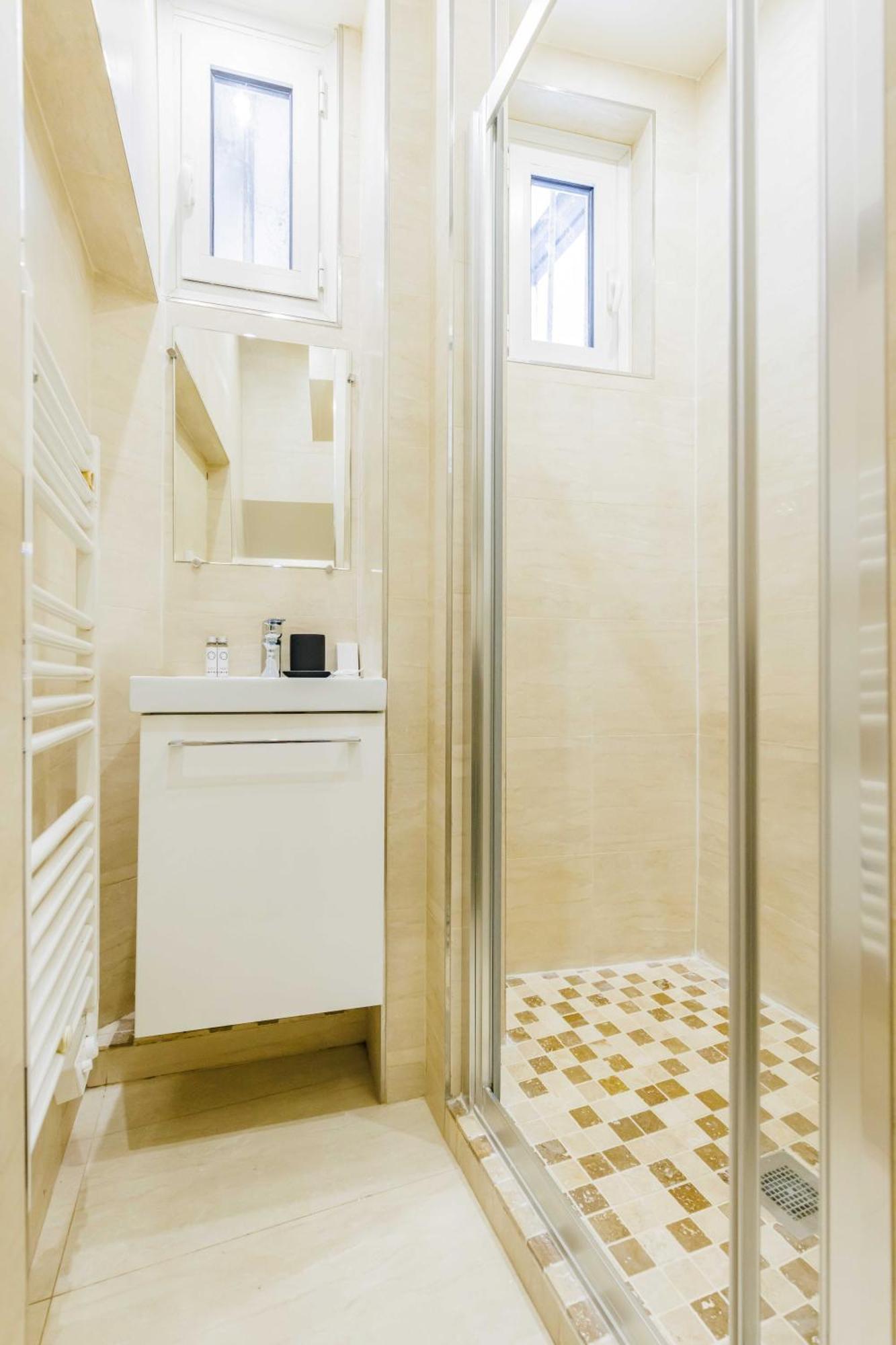 Apartment Quiet 1br-4p - Quartier Du Mail *
