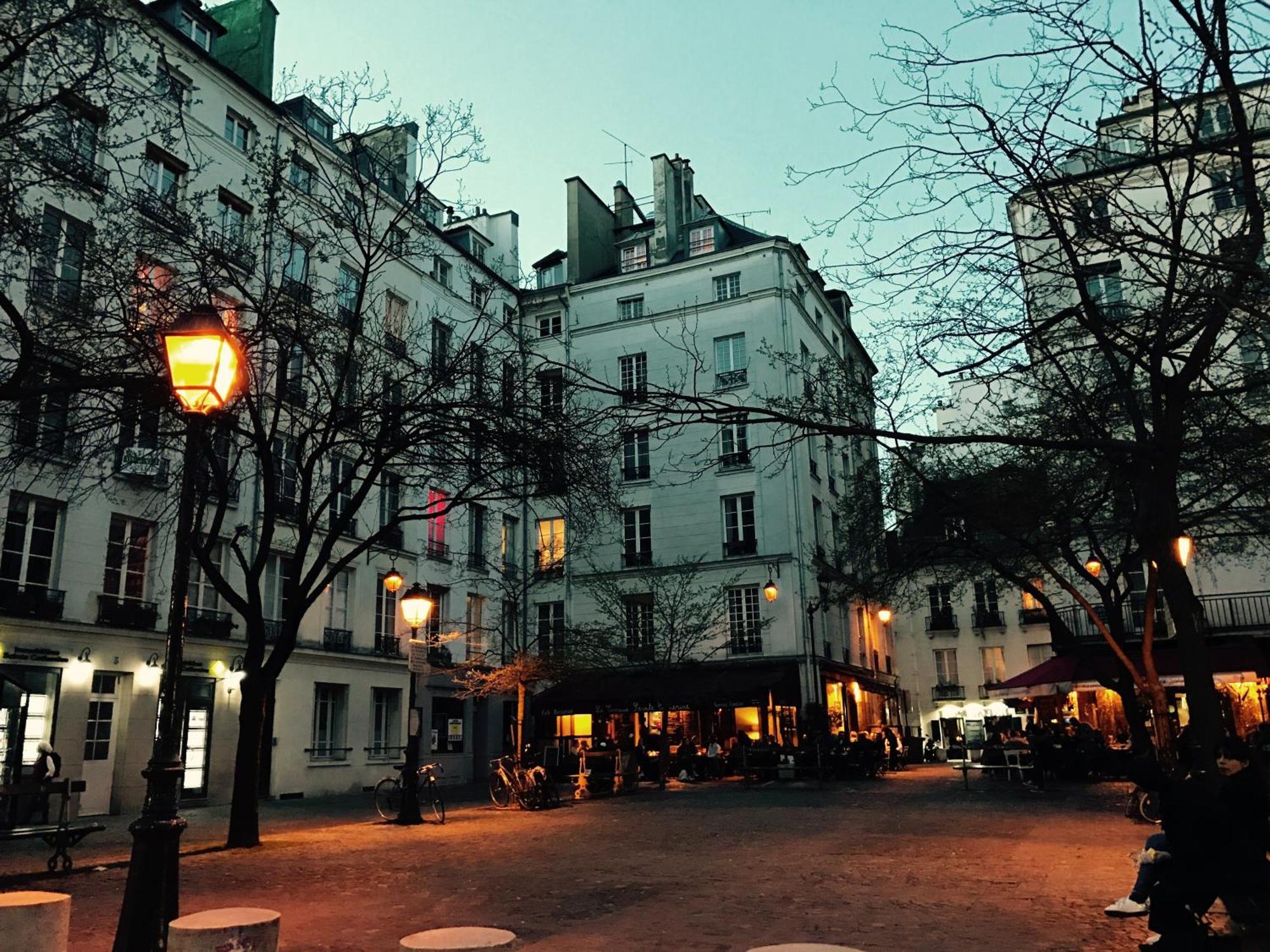 Appartement En Plein Coeur Du Marais