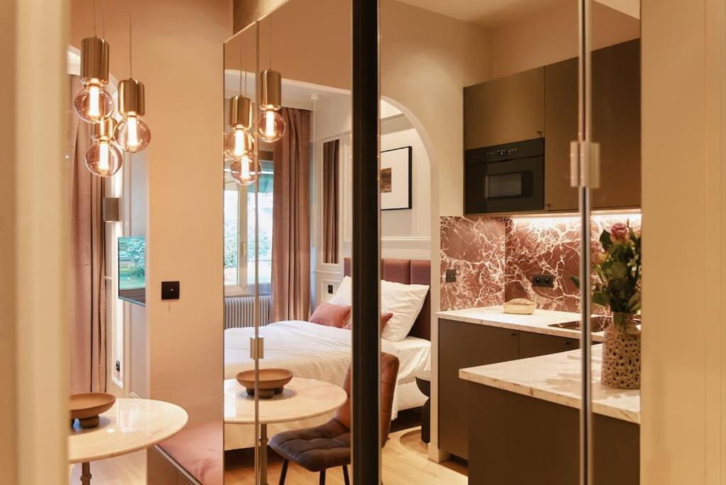 Rosso Levanto - Duke Housing Appartement Paris