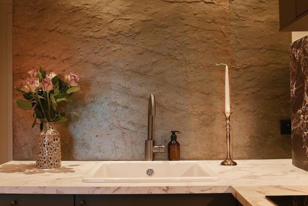 Rosso Levanto - Duke Housing Appartement