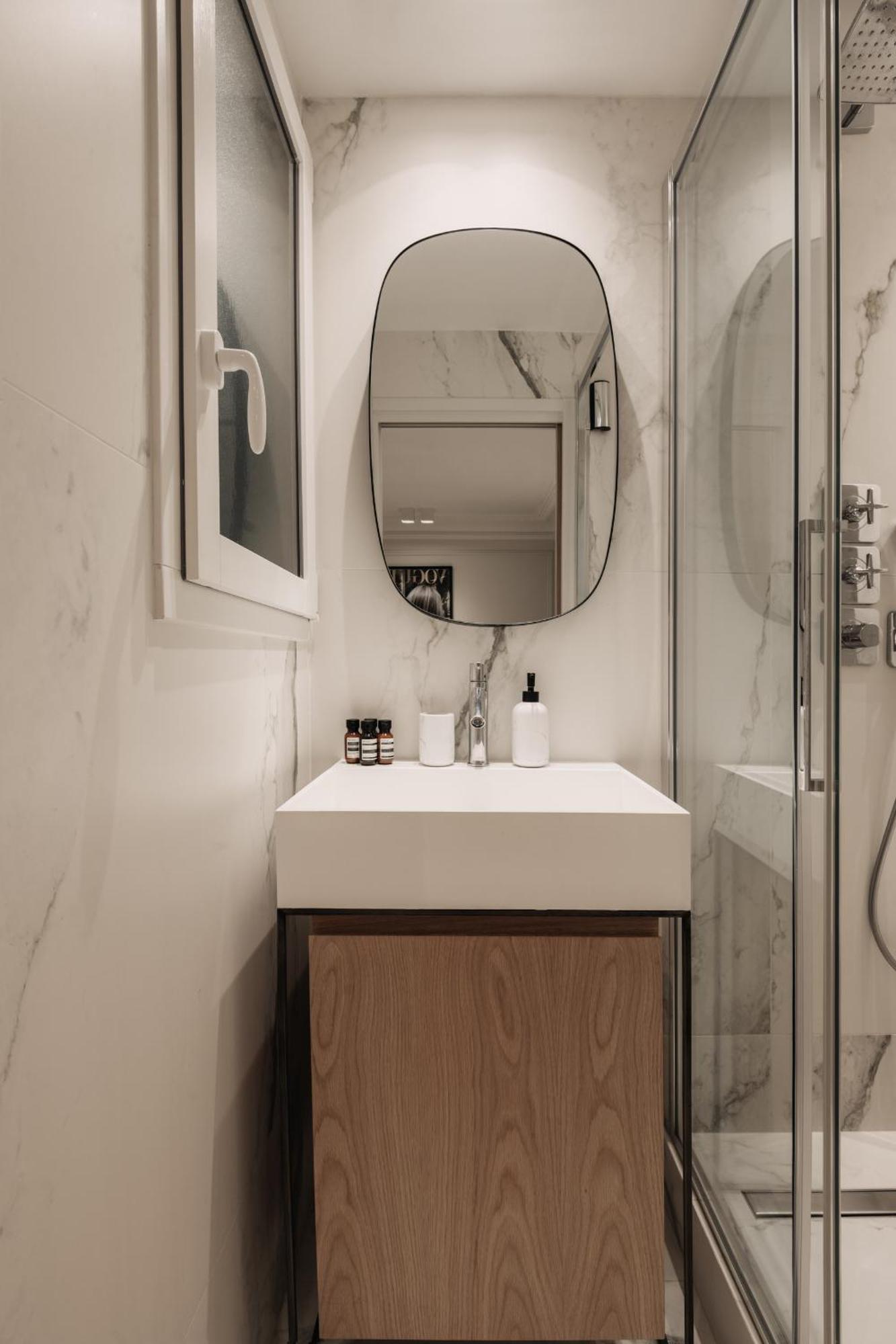 Highstay - Luxury Serviced - Louvre-rivoli Apartment