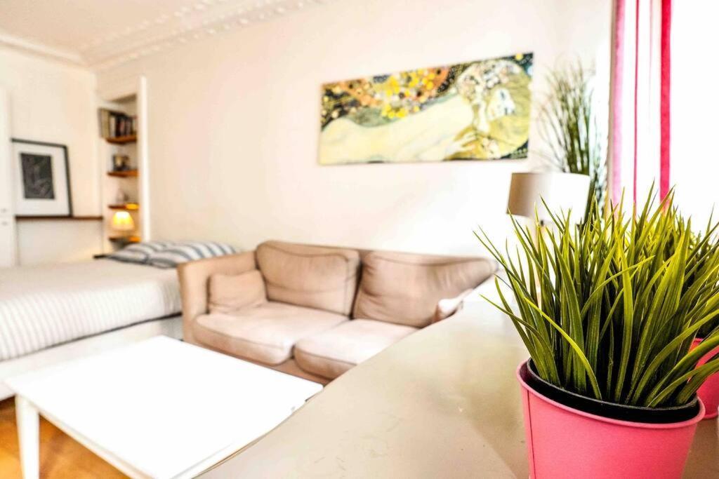 New Spacious Flat Near Montorgueil Paris