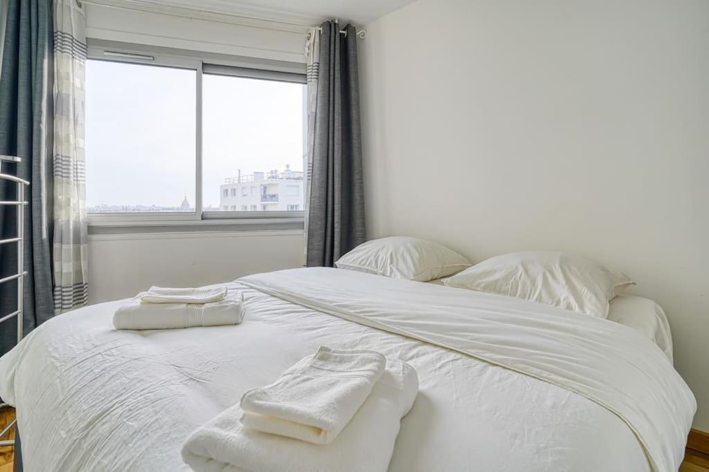 Cozy 5 People Tour Eiffel - Champ De Mars Apartment Paris