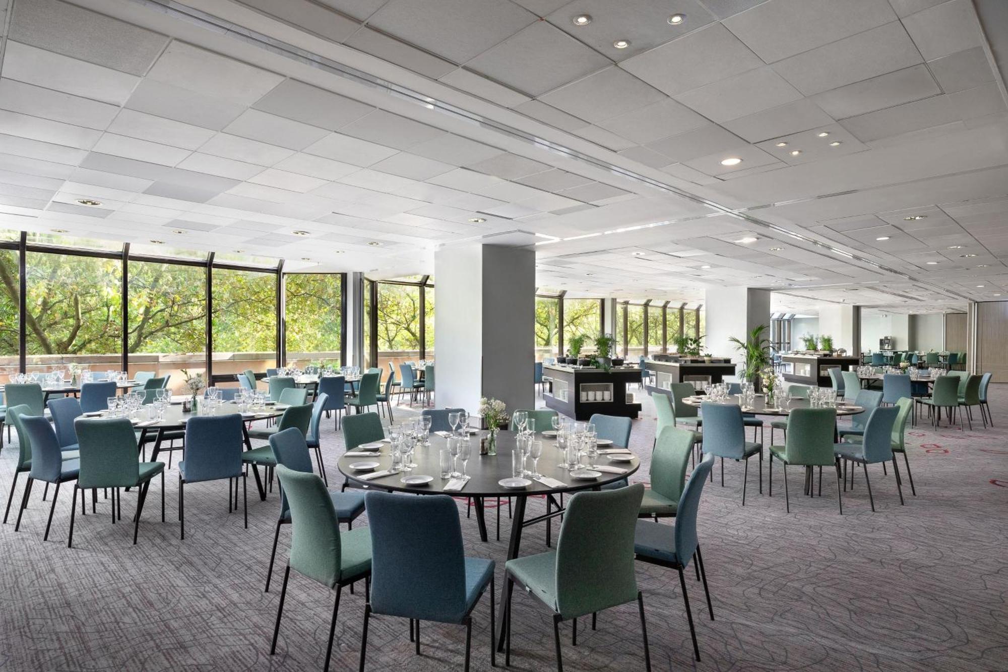 Hotel Marriott Rive Gauche & Conference Center Paris