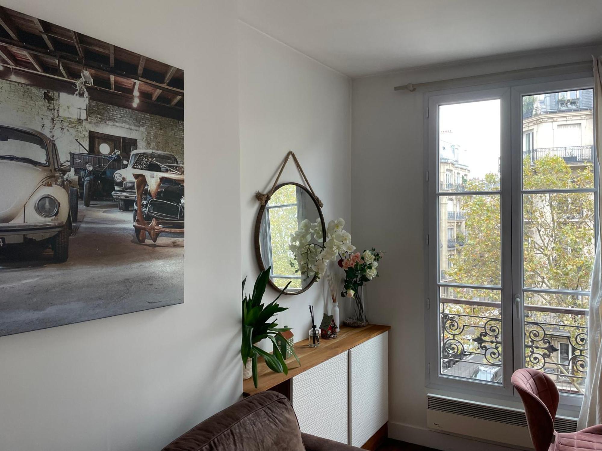 Apartment At Alesia *