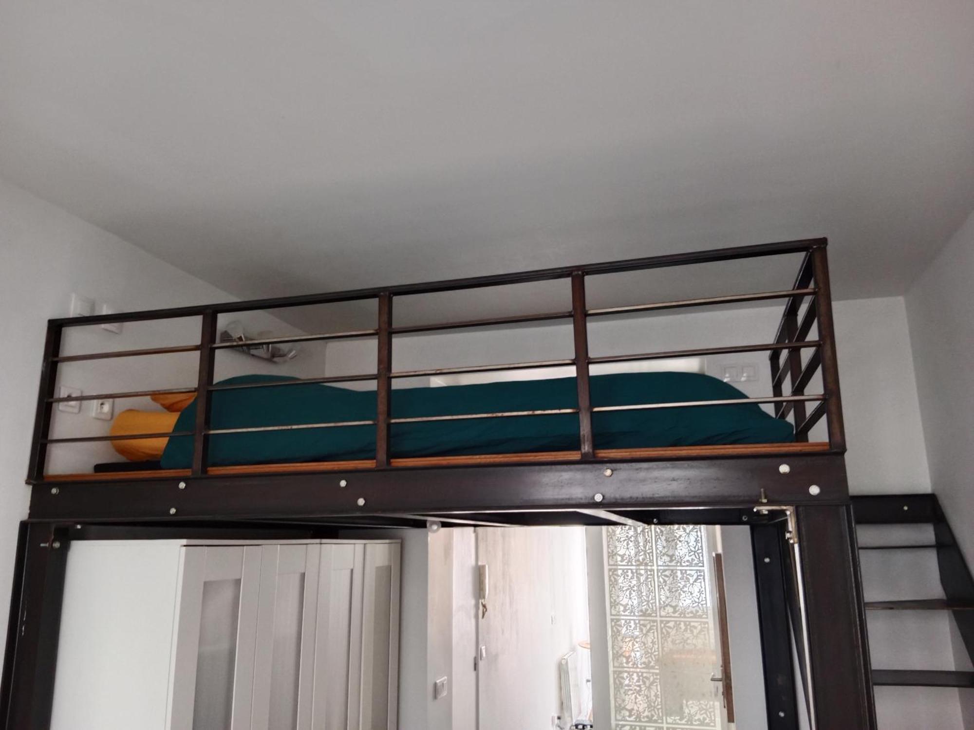 Appartement A 9 Min Du Palais De L'elysee, *