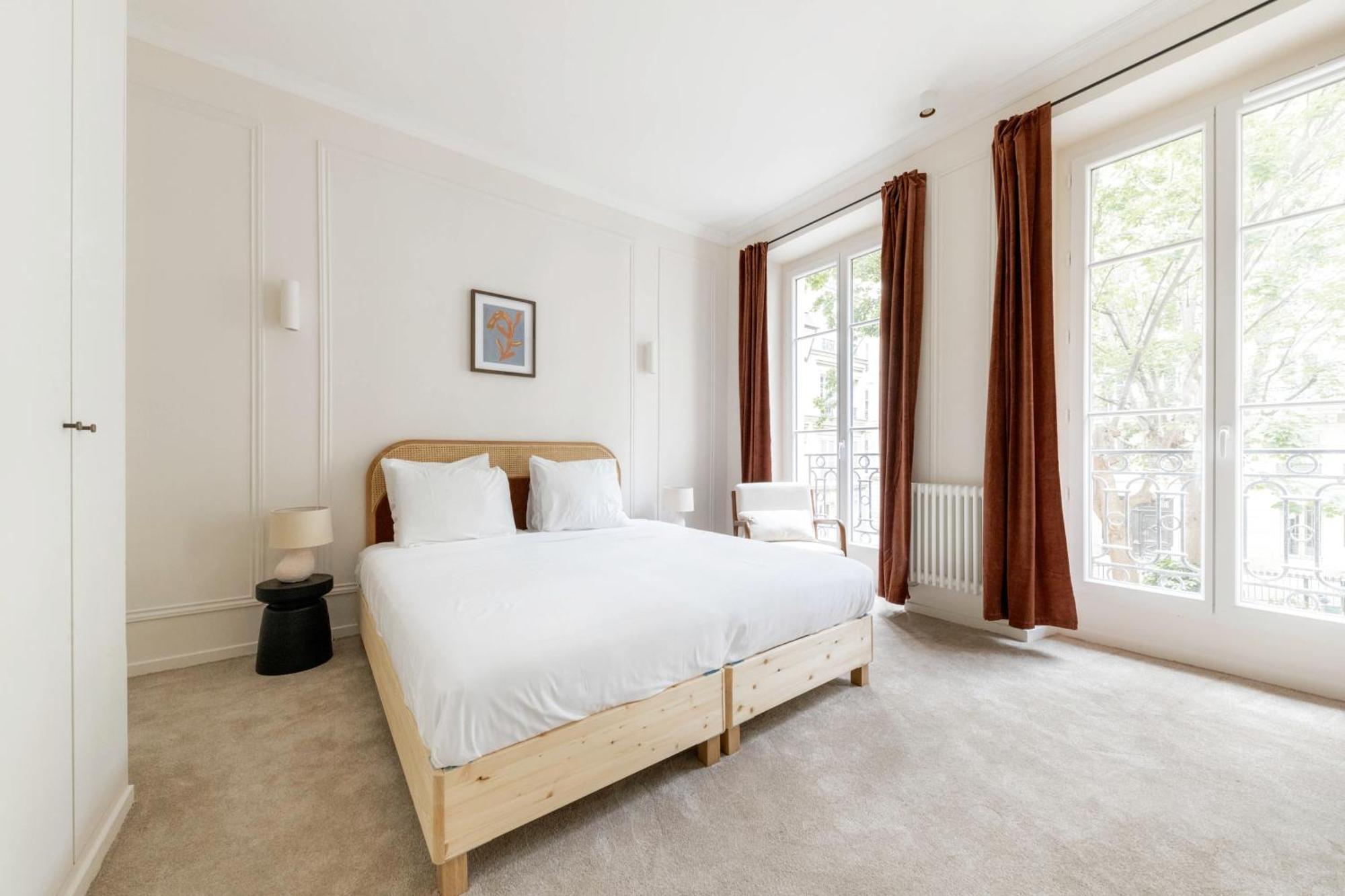 Luxury 3 Bedrooms - 3 Bathrooms - Ac - Montmartre - Opera Paris