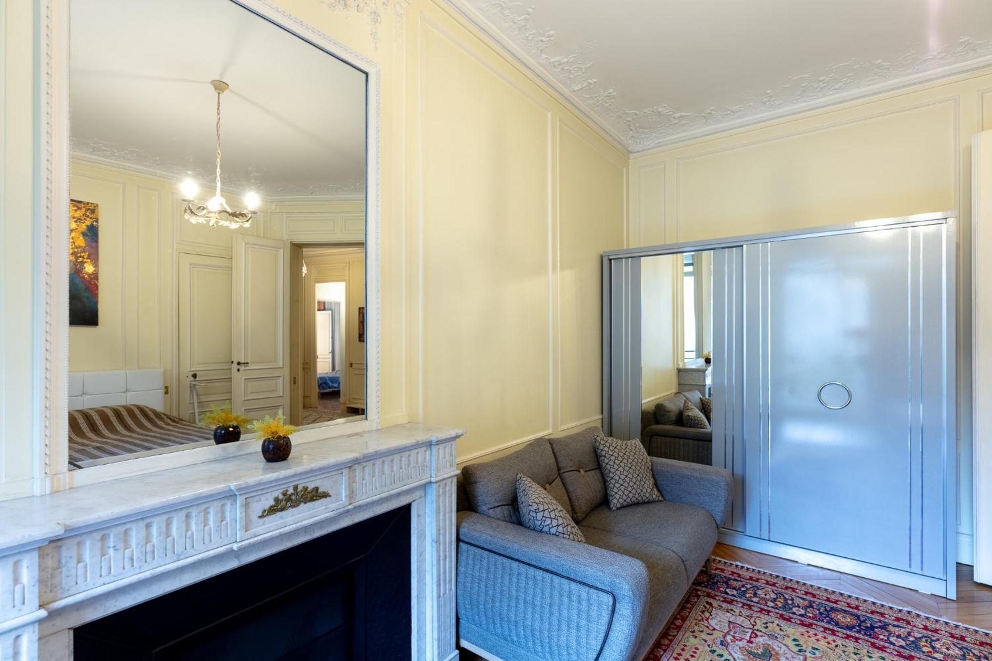 Avenue Niel - Spacieux Appartement Paris