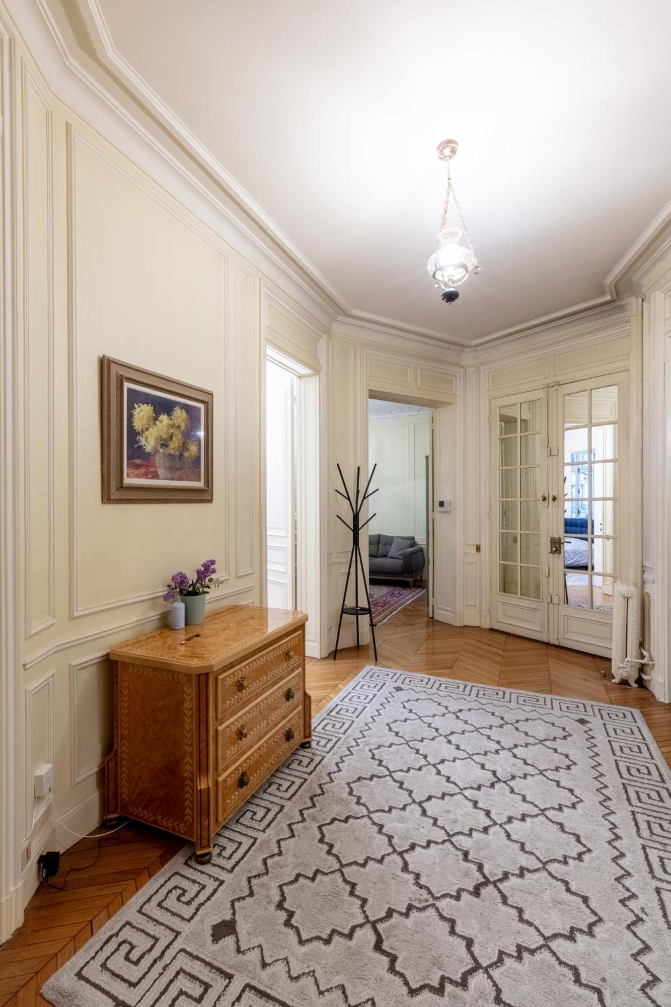 Avenue Niel - Spacieux Appartement *
