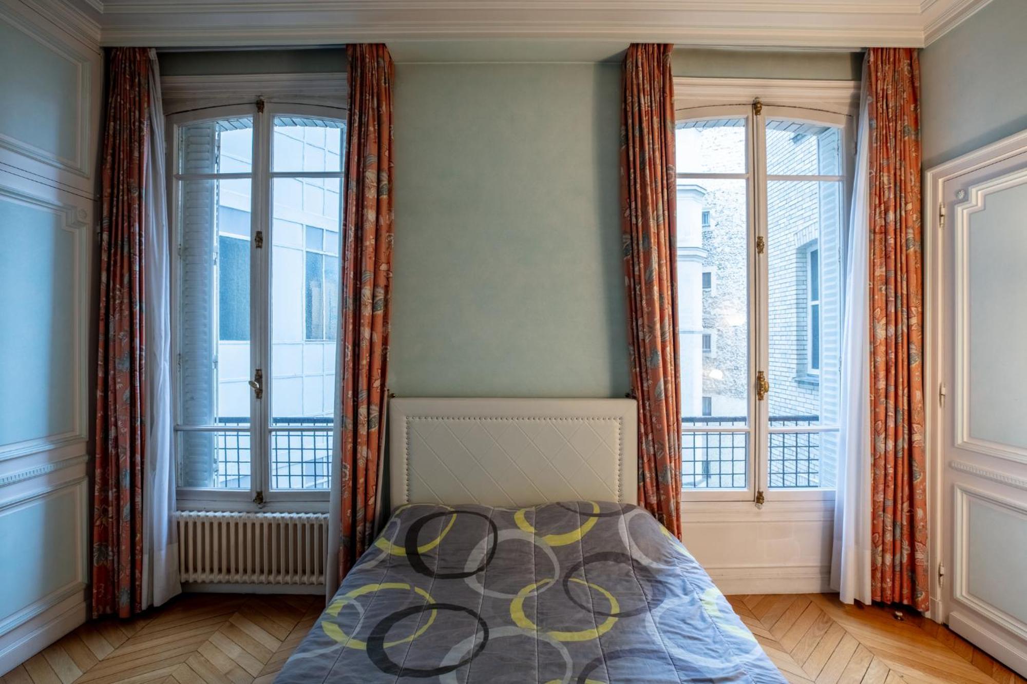 Appartement Avenue Niel - Spacieux Paris
