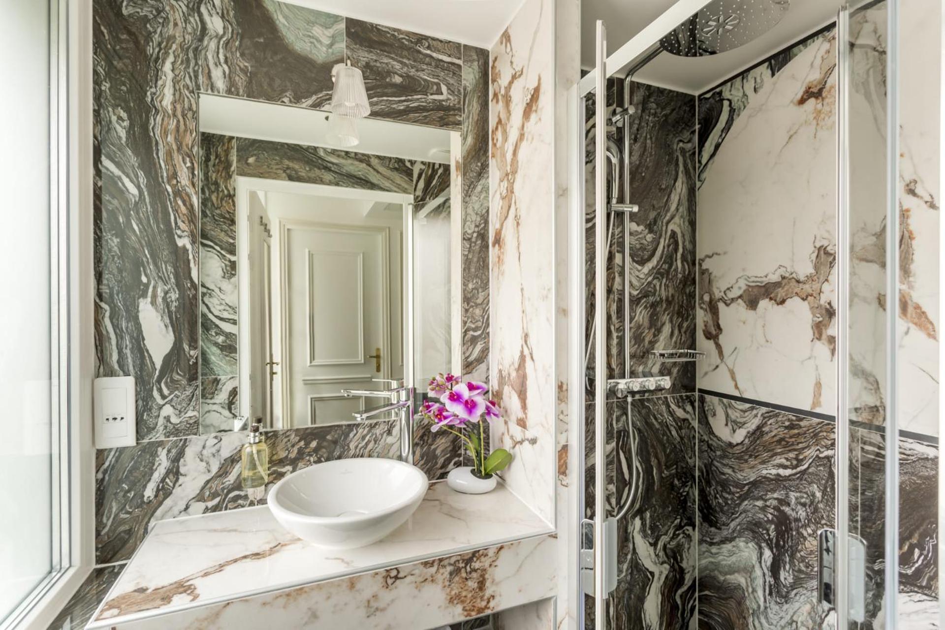 Merveil - Luxury - Tour Eiffel - Fremicourt Apartment *