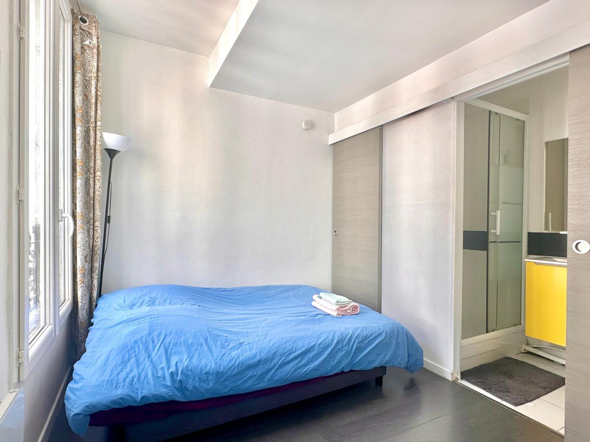 Comfortable And Secure Montmartre Berthe Apartment *