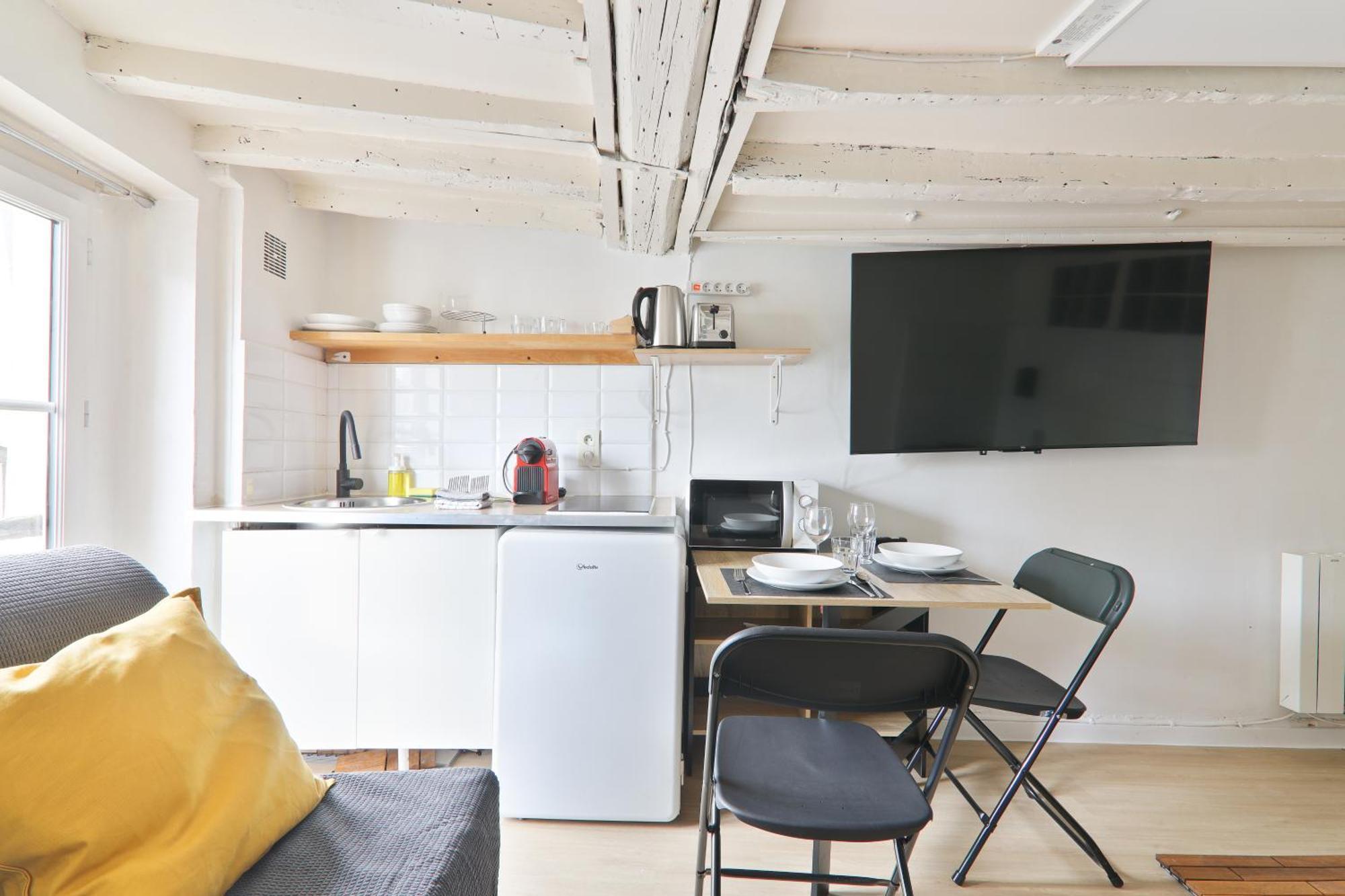 Quartier Saint-michel Notre-dame 3 Apartment Paris