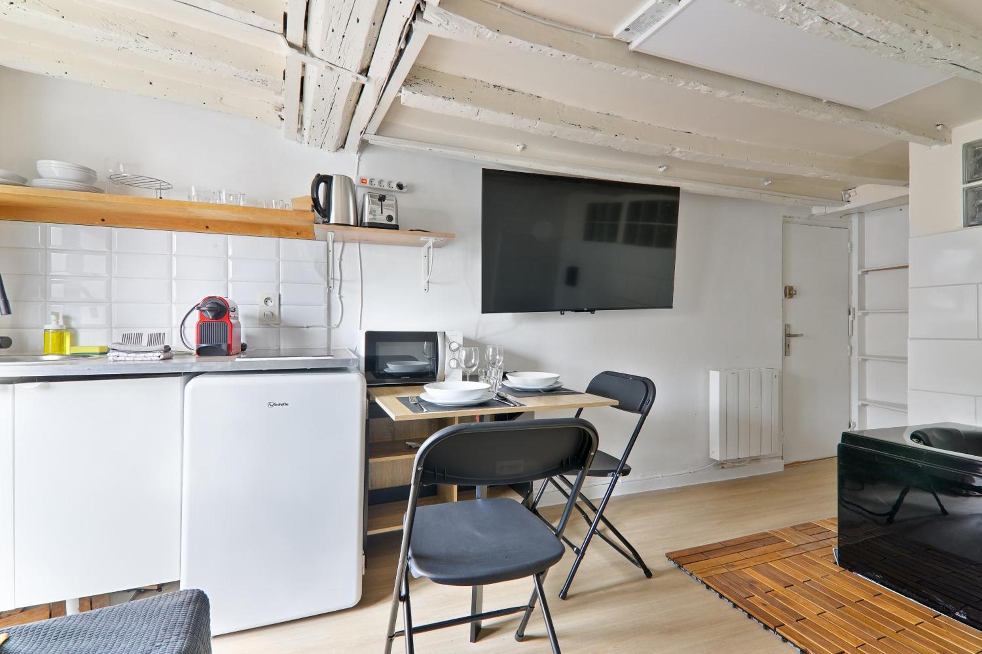 Quartier Saint-michel Notre-dame 3 Apartment Paris