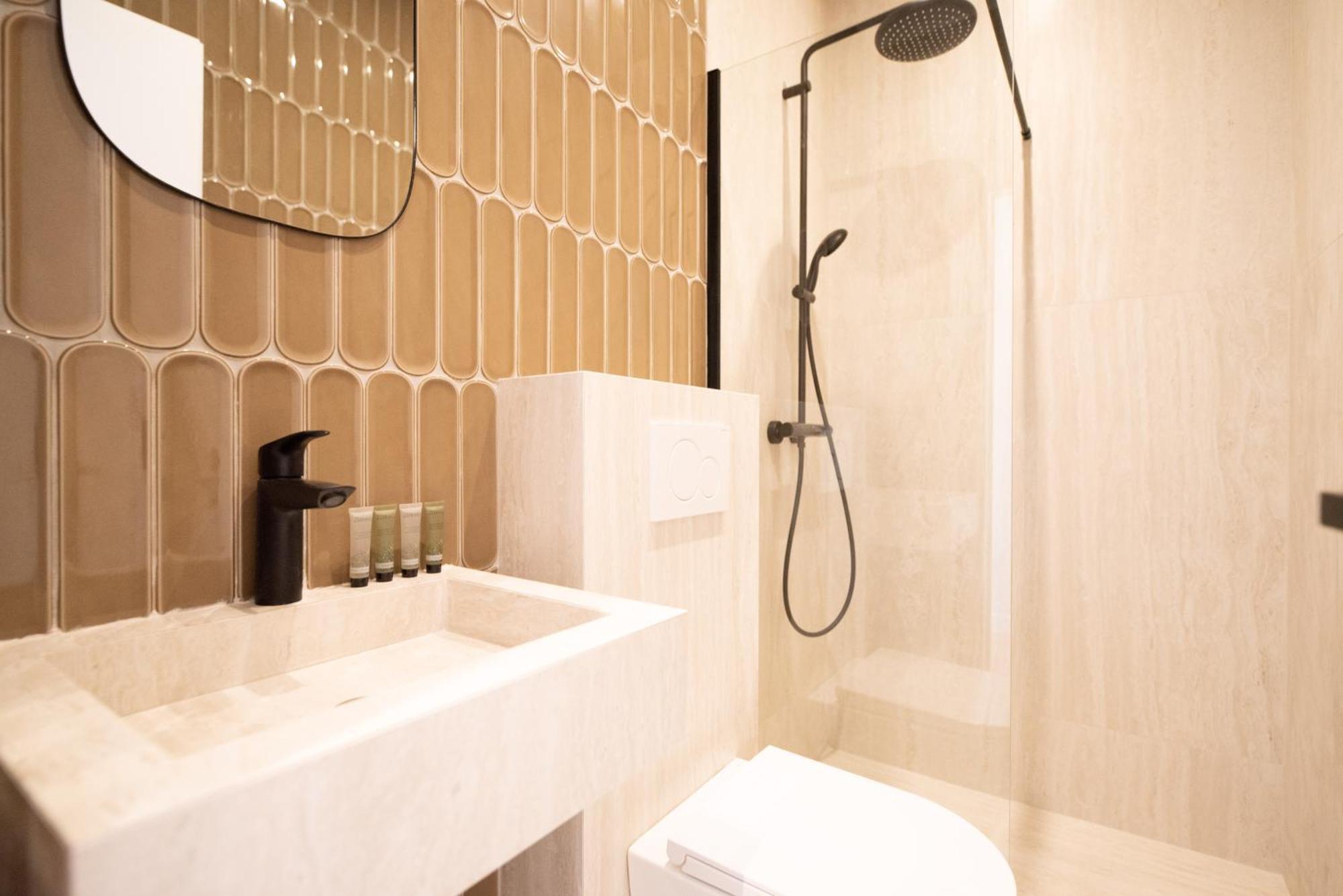 In Montmartre Apartment