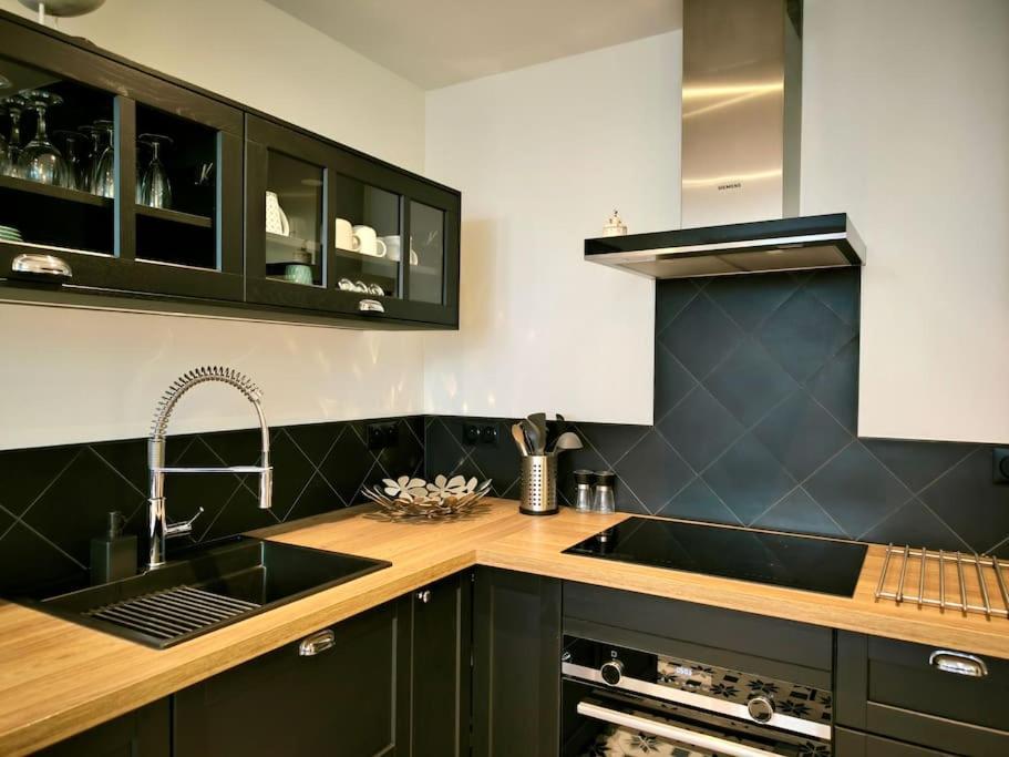 Apartment Montmartre En Rez-de-jardin