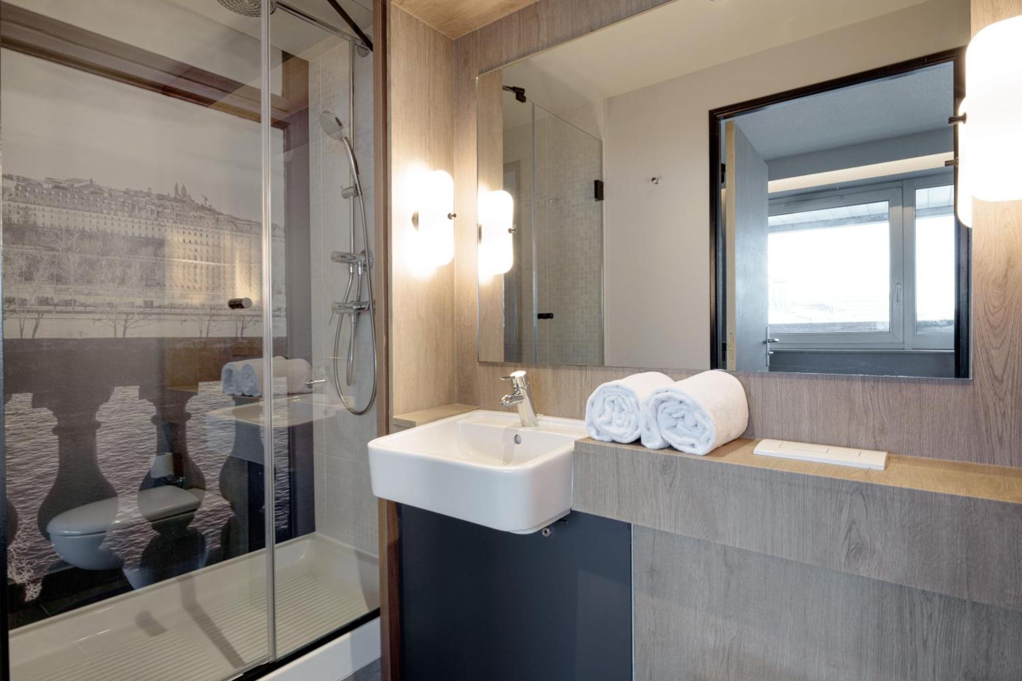Hotel Campanile 19 - La Paris