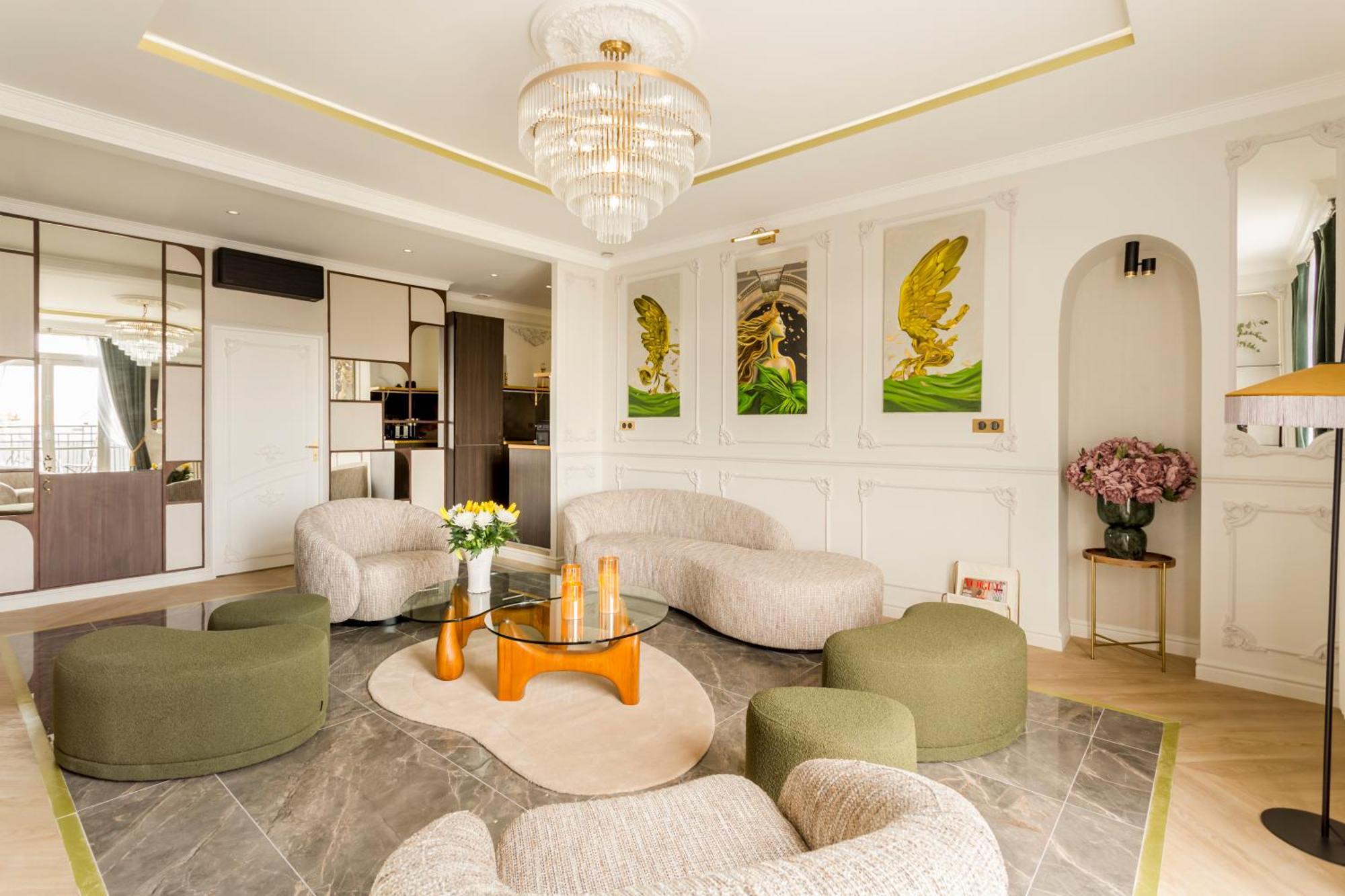 Merveil Signature - Hoche - Eiffel Tower View *