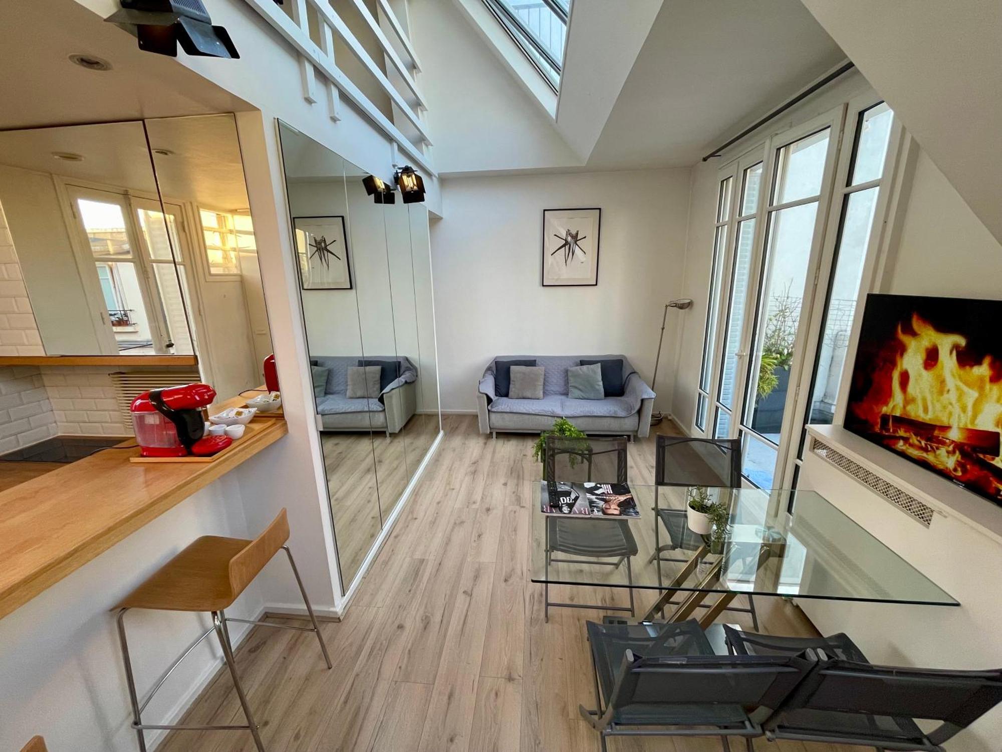 Tour Eiffel - Motte Picquet Paris