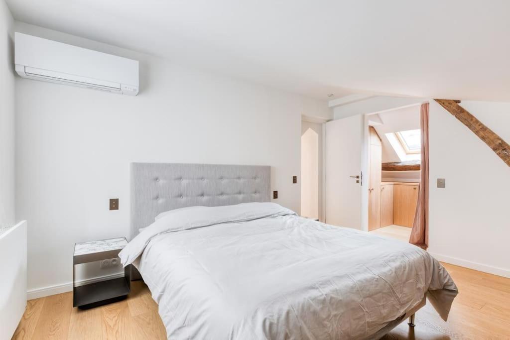 Cosy Duplex In The Heart Of Beaupassage * Paris