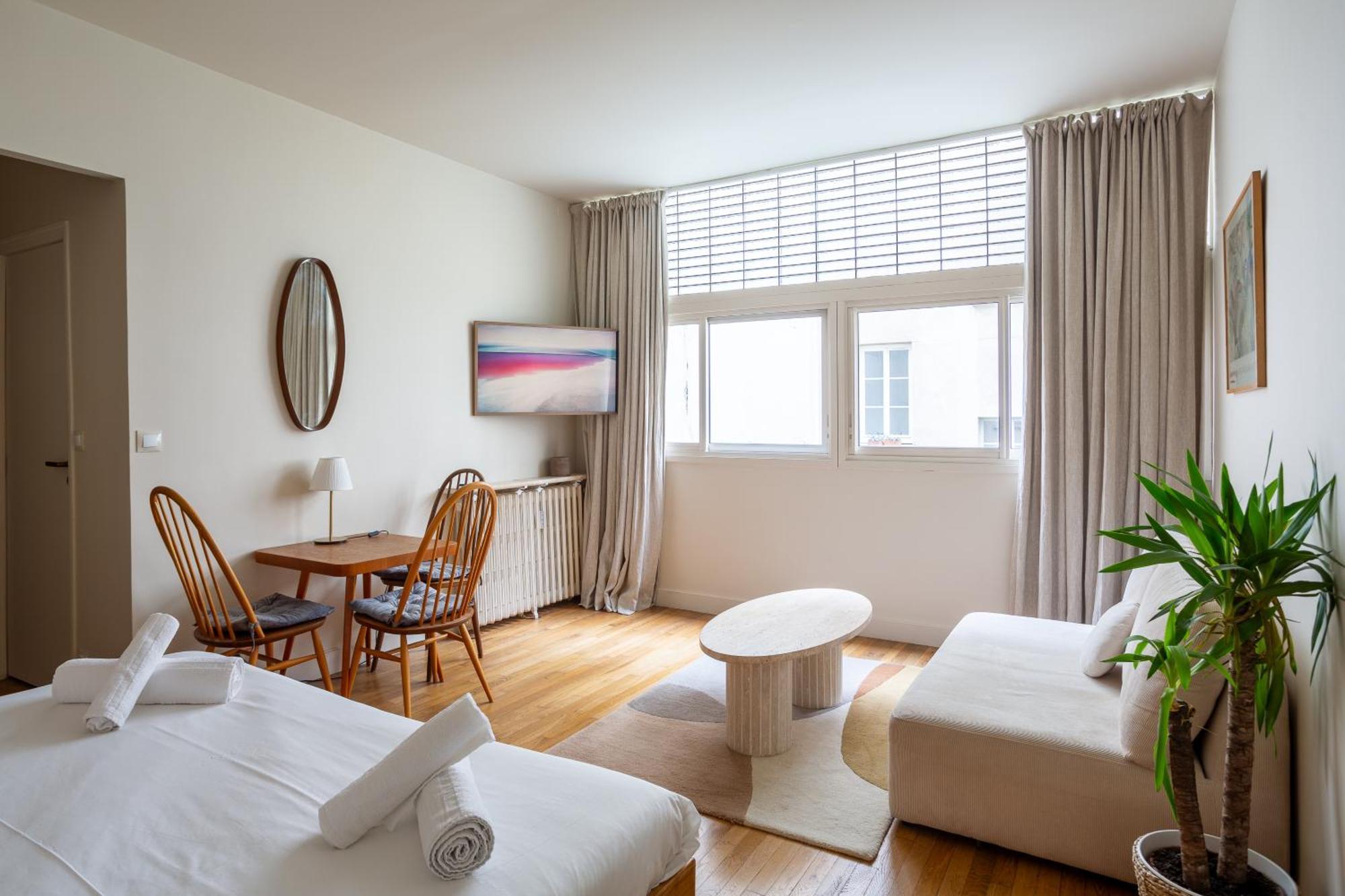 Apartment The Charming Saint Honore