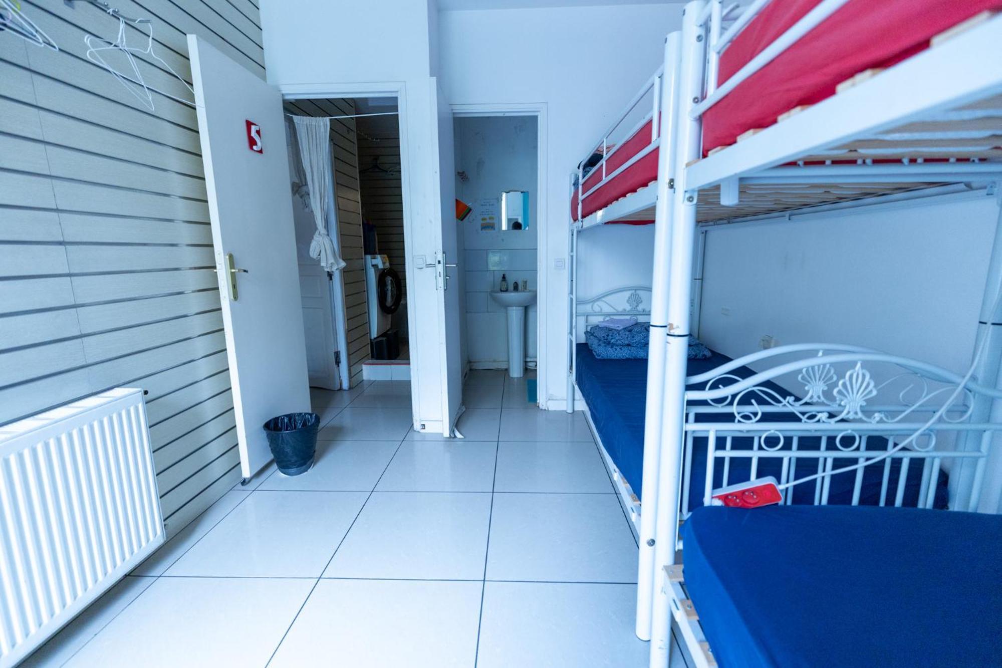 Korean Style Minbak Number Two Hostel Paris