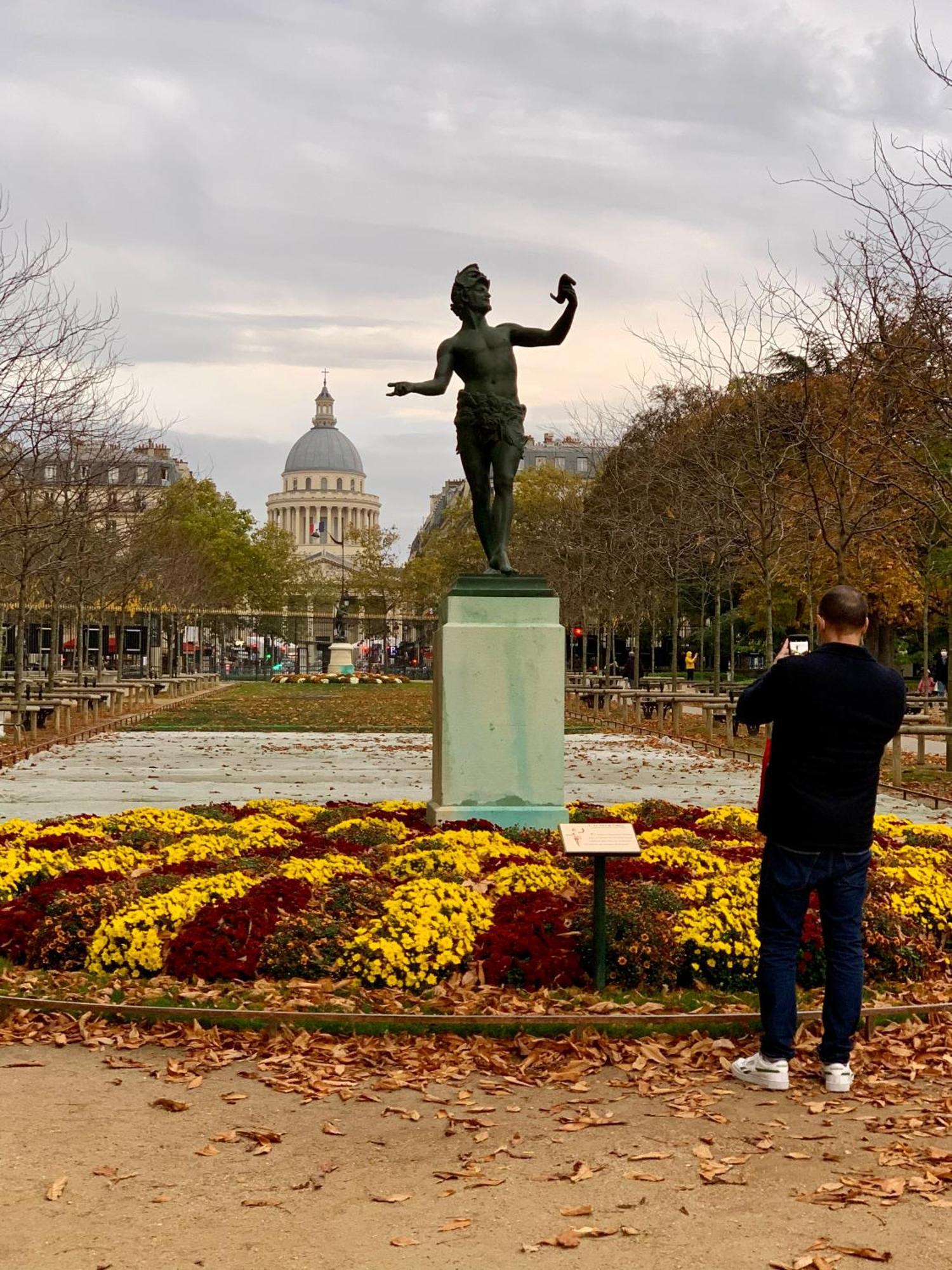 Entierement Renove Au Coeur De * Paris